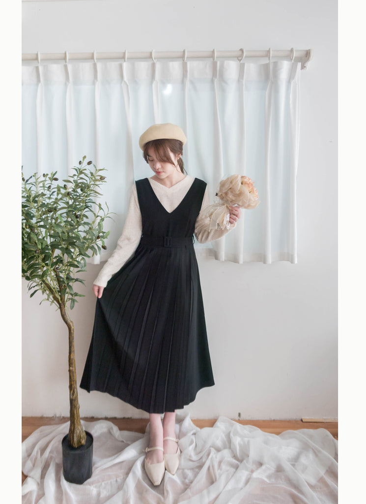 Jasmine Pleated 不經意的氣質V領雪紡前百褶飄飄背心裙, Dress/ DS9363