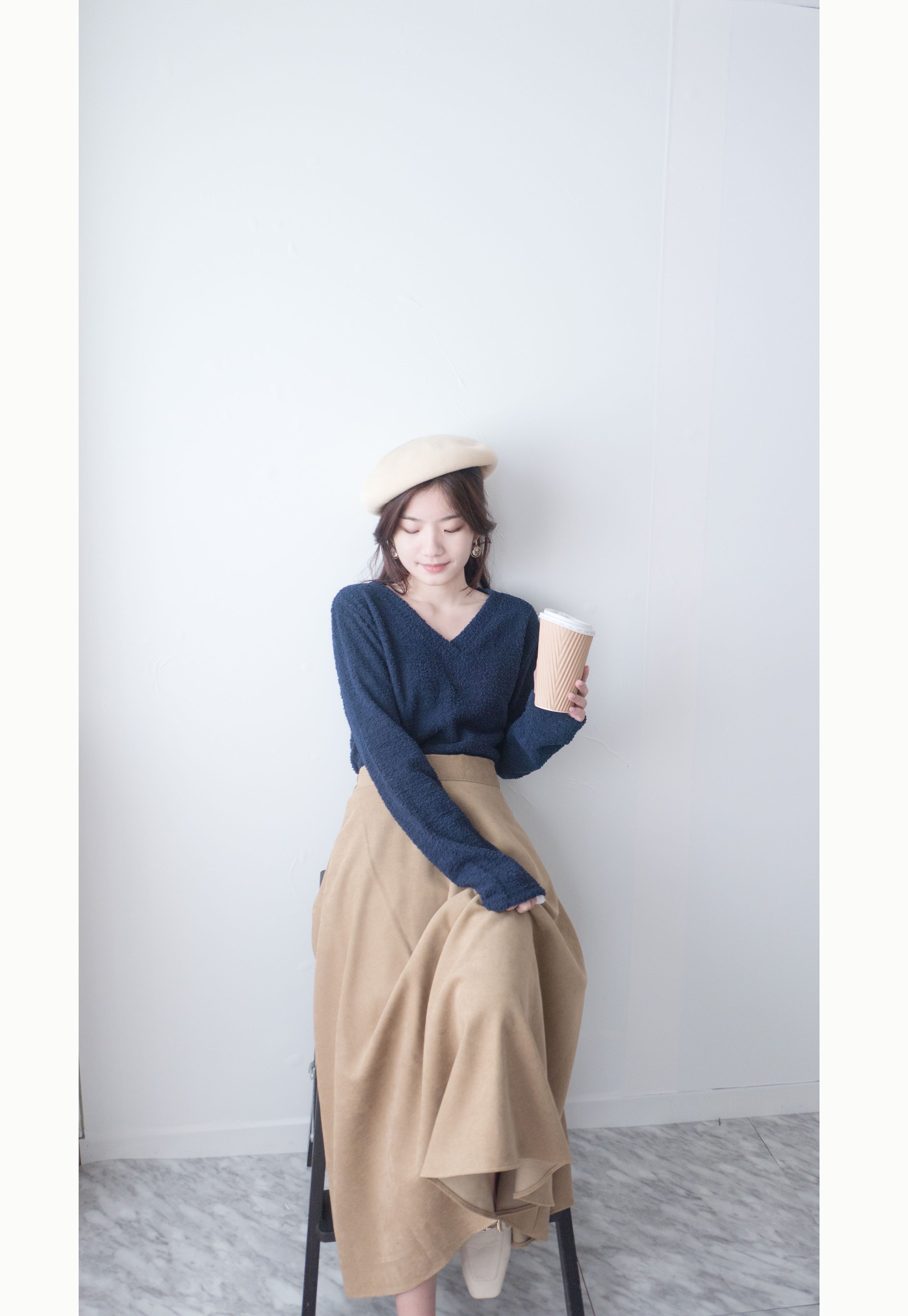 Caramel 駝色微絨面圓滿傘裙, Skirt/ SK8756