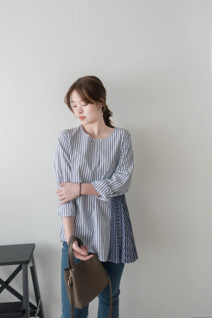 Stripe Cardigan 多重著法側百褶連腰帶背心兩件套, Set/ TP8915