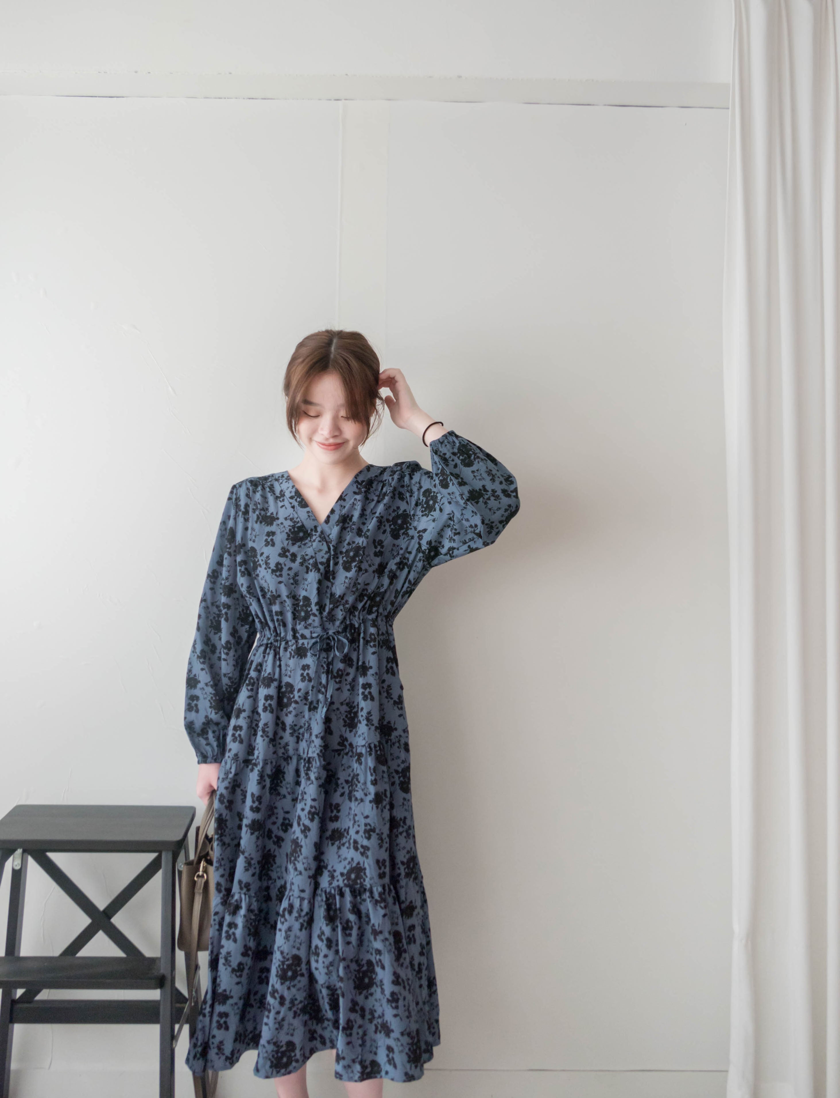 Midnight Shadow 疊領午夜藍水影印花修腰口袋傘裙, Dress/ DS9366