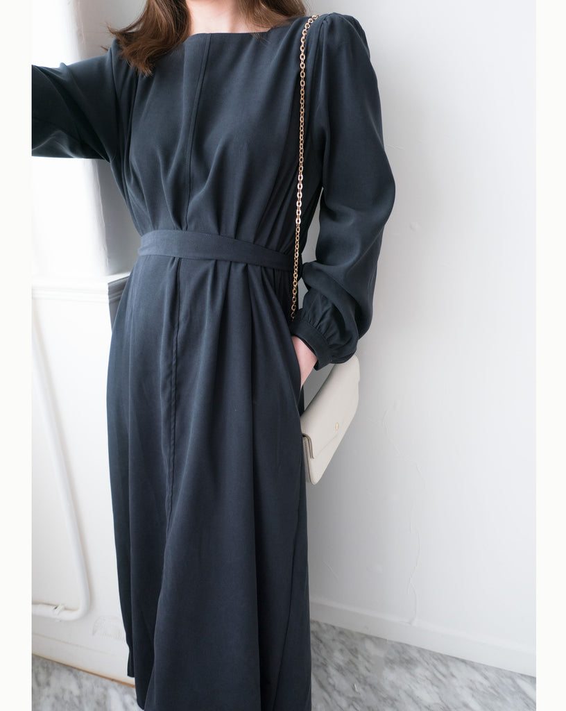 Back Ribbon 船領環形後蝴蝶修腰口袋連身裙, Dress/ DS9364