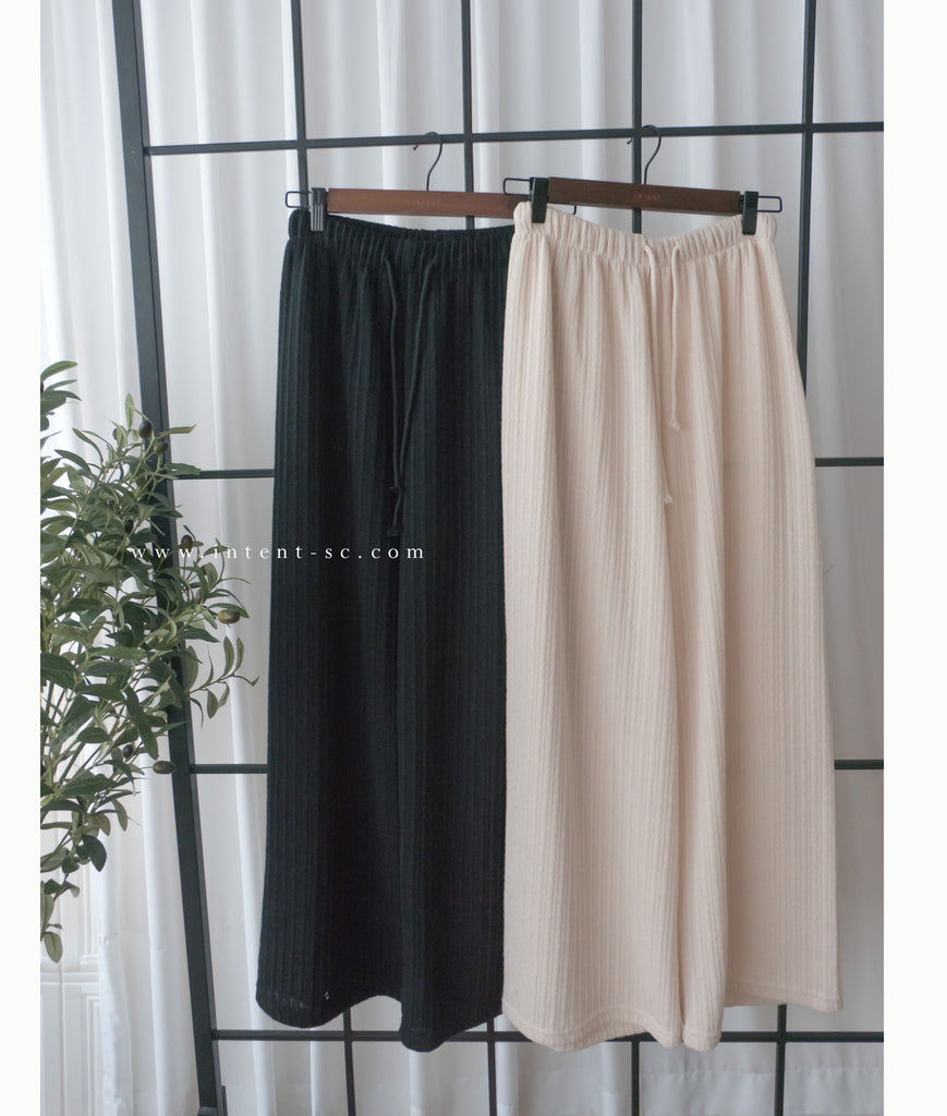 Patterned 彈性線料織紋闊褲, Pants/ PT8401