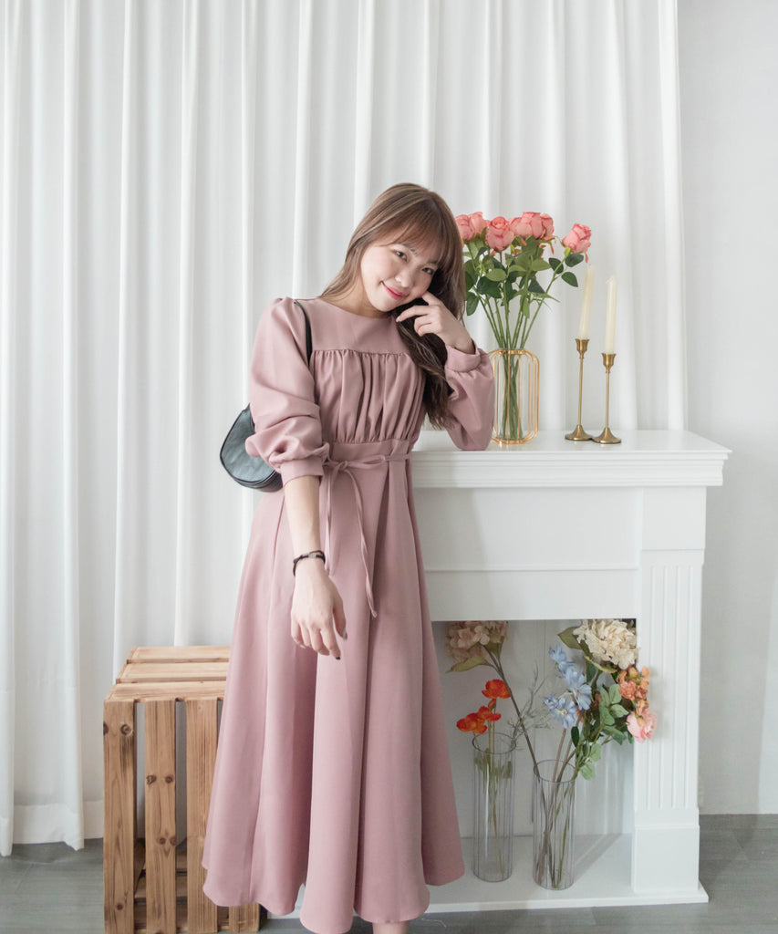 Audrey 輕優雅前Ruffle搖曳裙擺連身裙, Dress/ DS9330