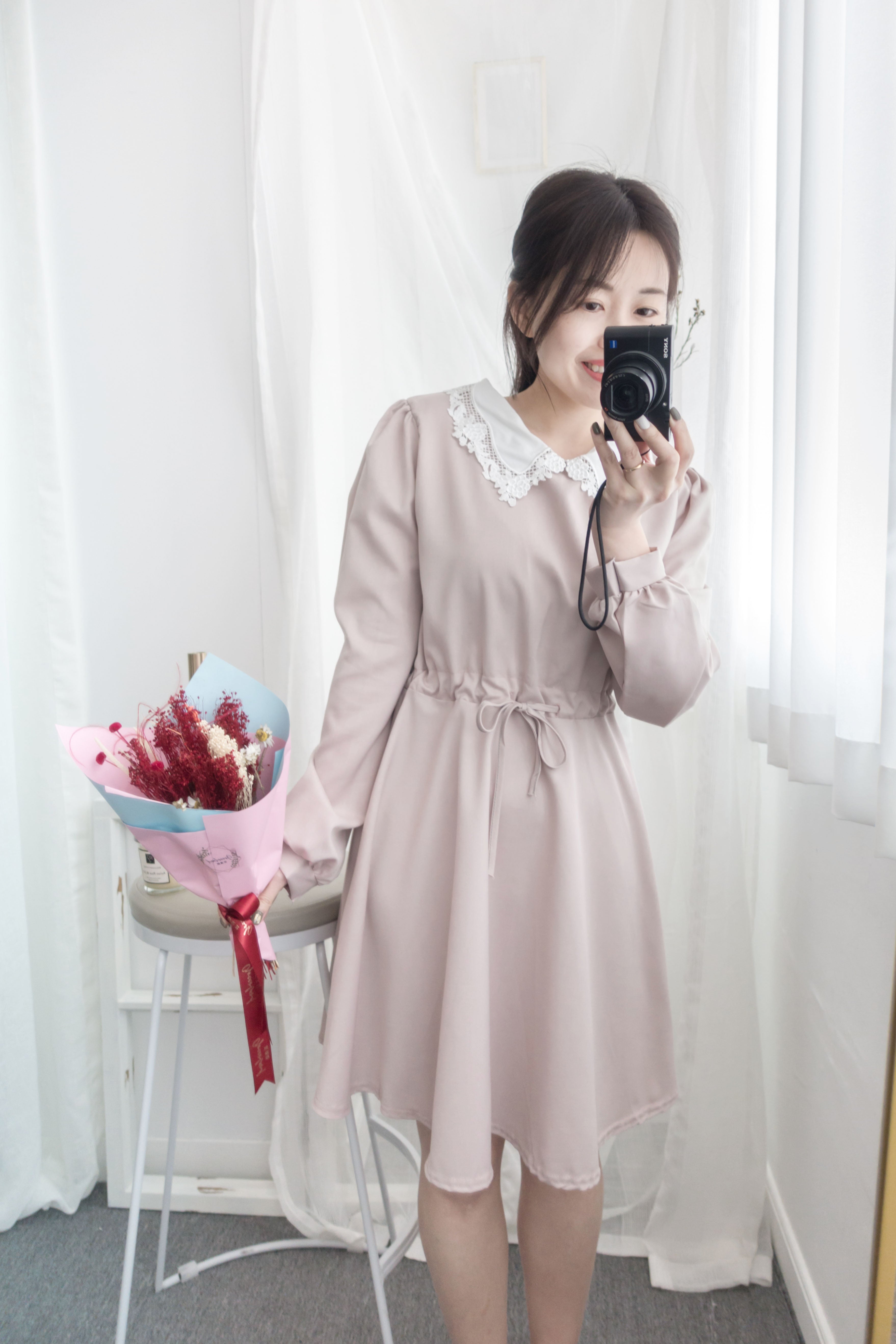 Pink Blush Romance, dress 淡粉紅通花領口自訂修腰膝上連身裙/ DS8788