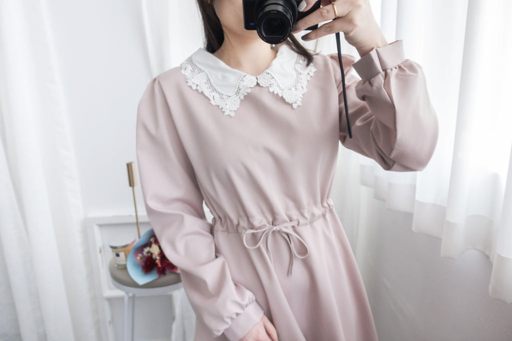Pink Blush Romance, dress 淡粉紅通花領口自訂修腰膝上連身裙/ DS8788