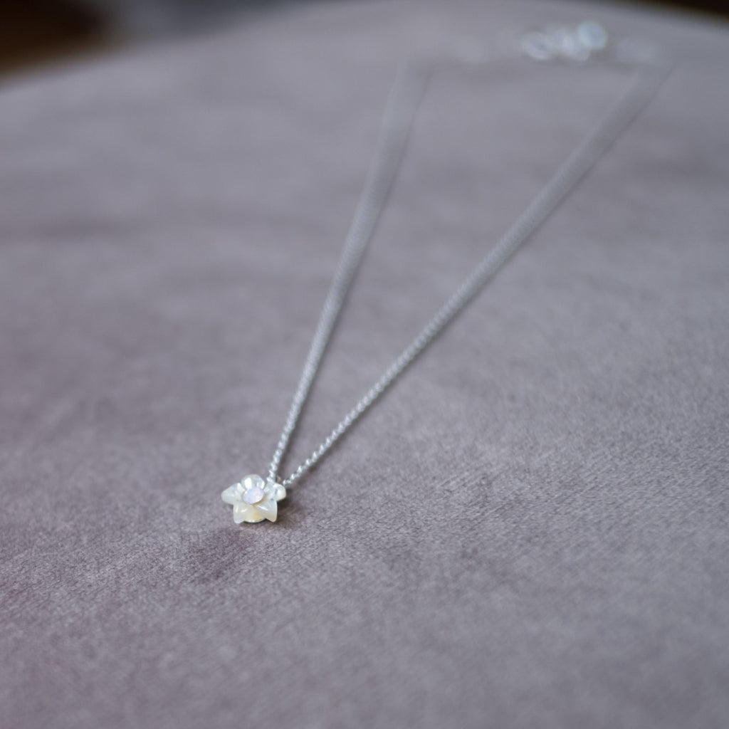 Pearl Daisy, Necklace/ NL8129