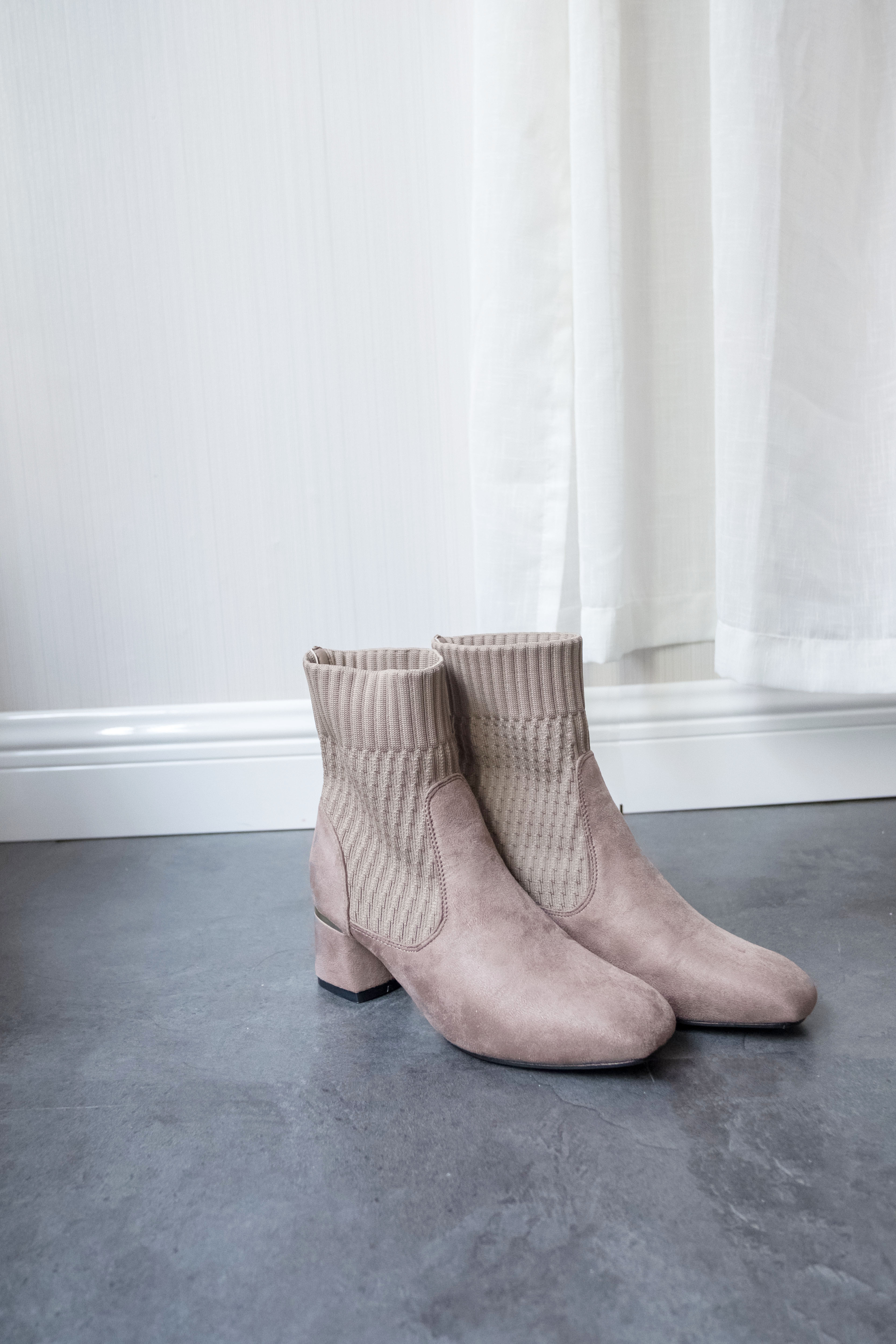 Elastic Socks 啡色彈性花紋金邊後踭, Boots/ SH8072