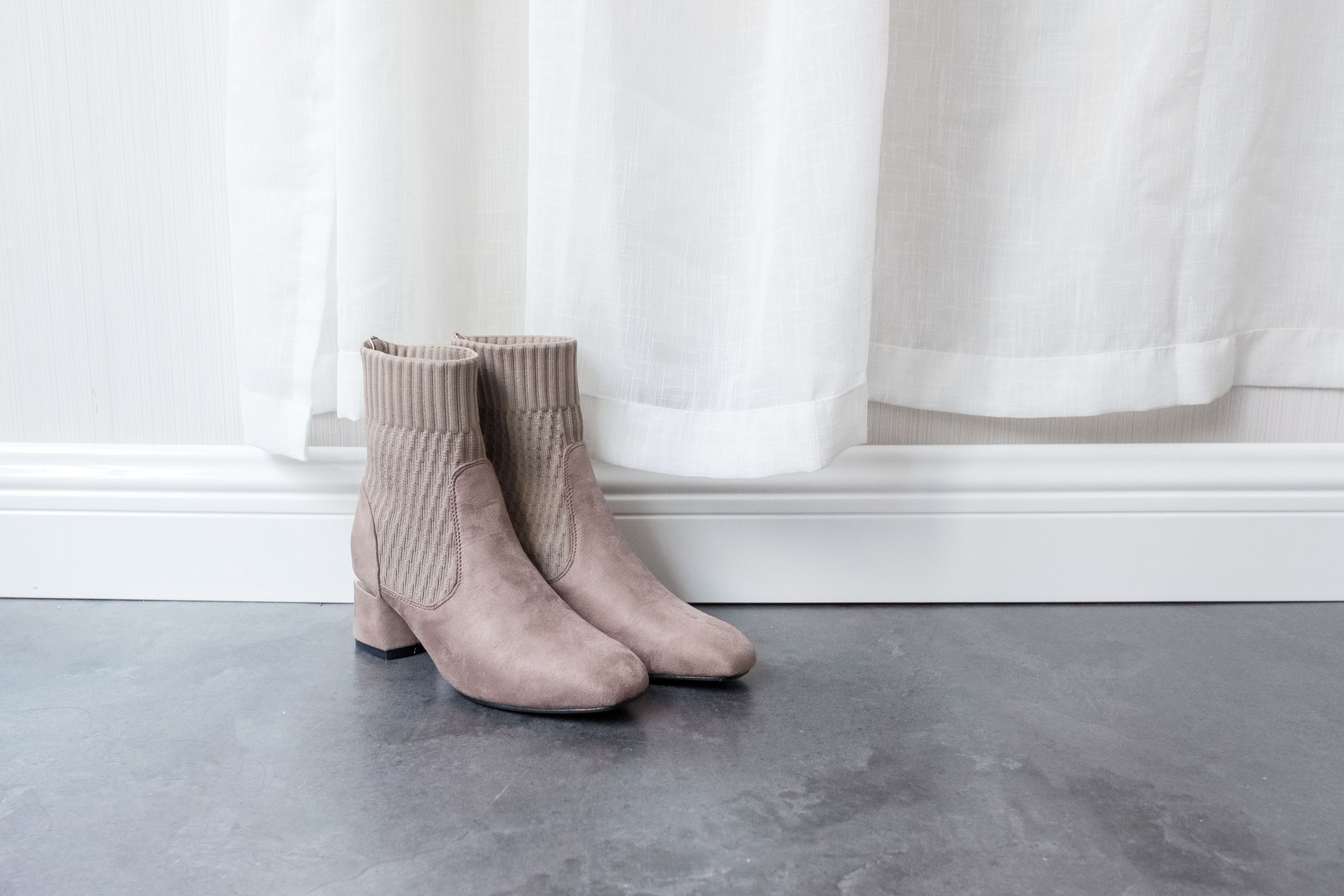 Elastic Socks 啡色彈性花紋金邊後踭, Boots/ SH8072