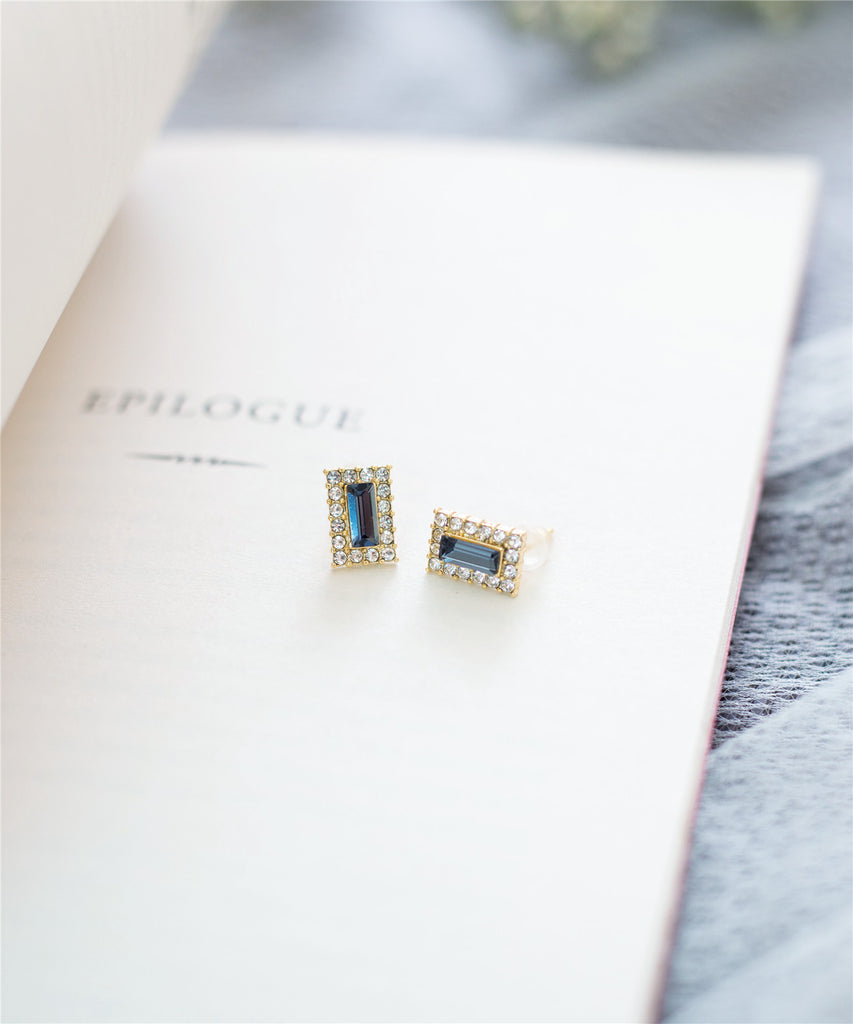 Classic Glitter Rectangular Earrings / ER8017