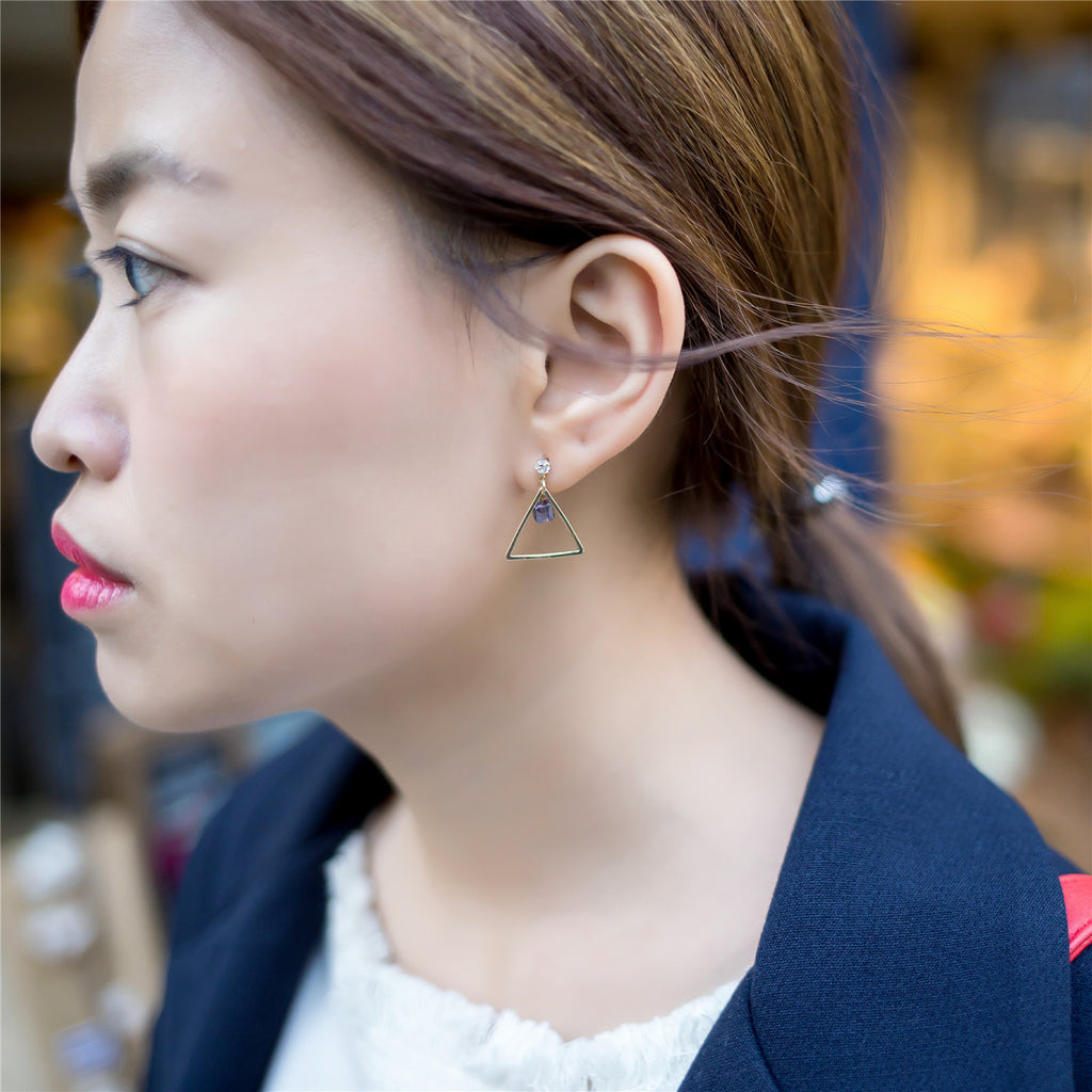 Cube in the triangle Long earrings / ER8042