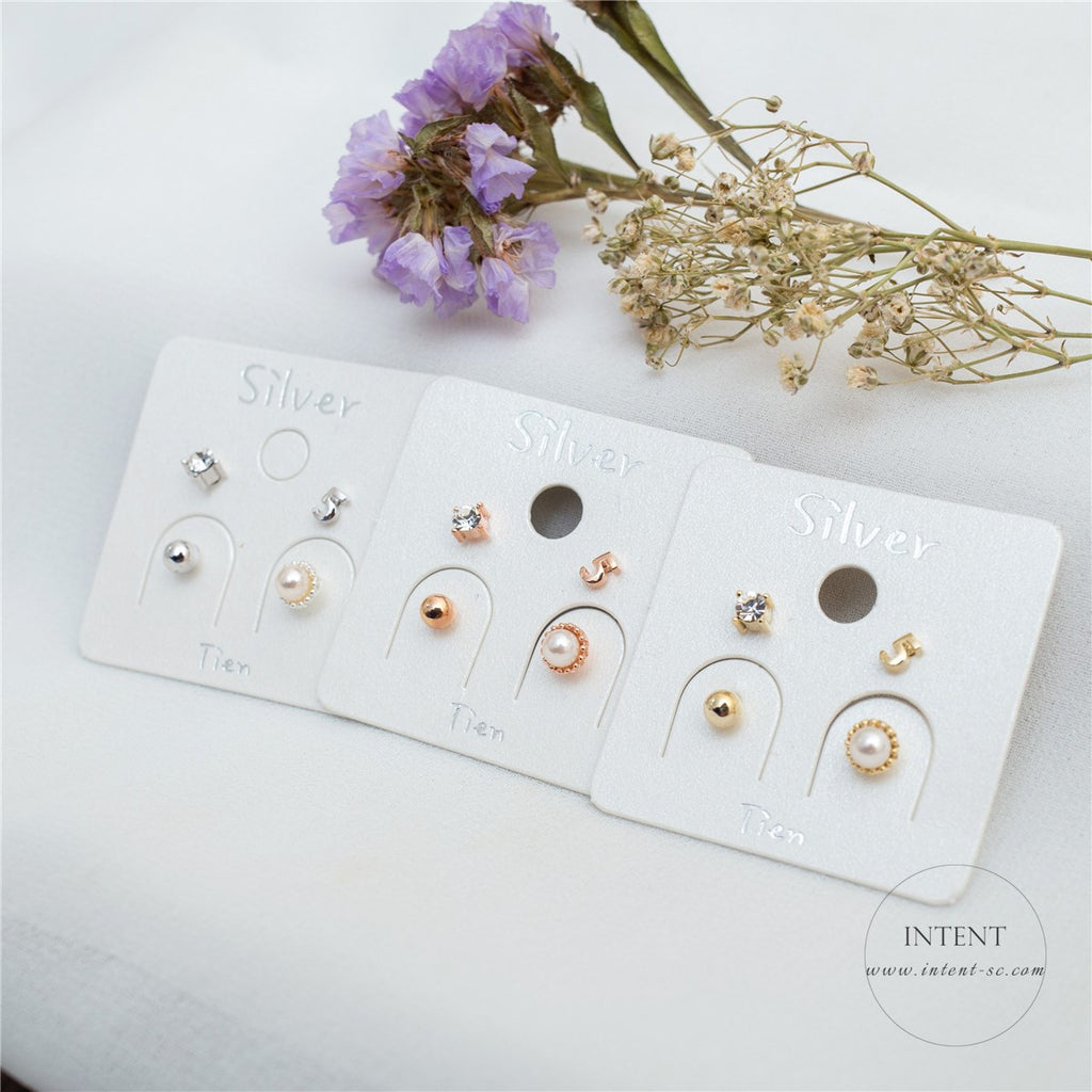 Happy Friday Earrings Set / ER8052