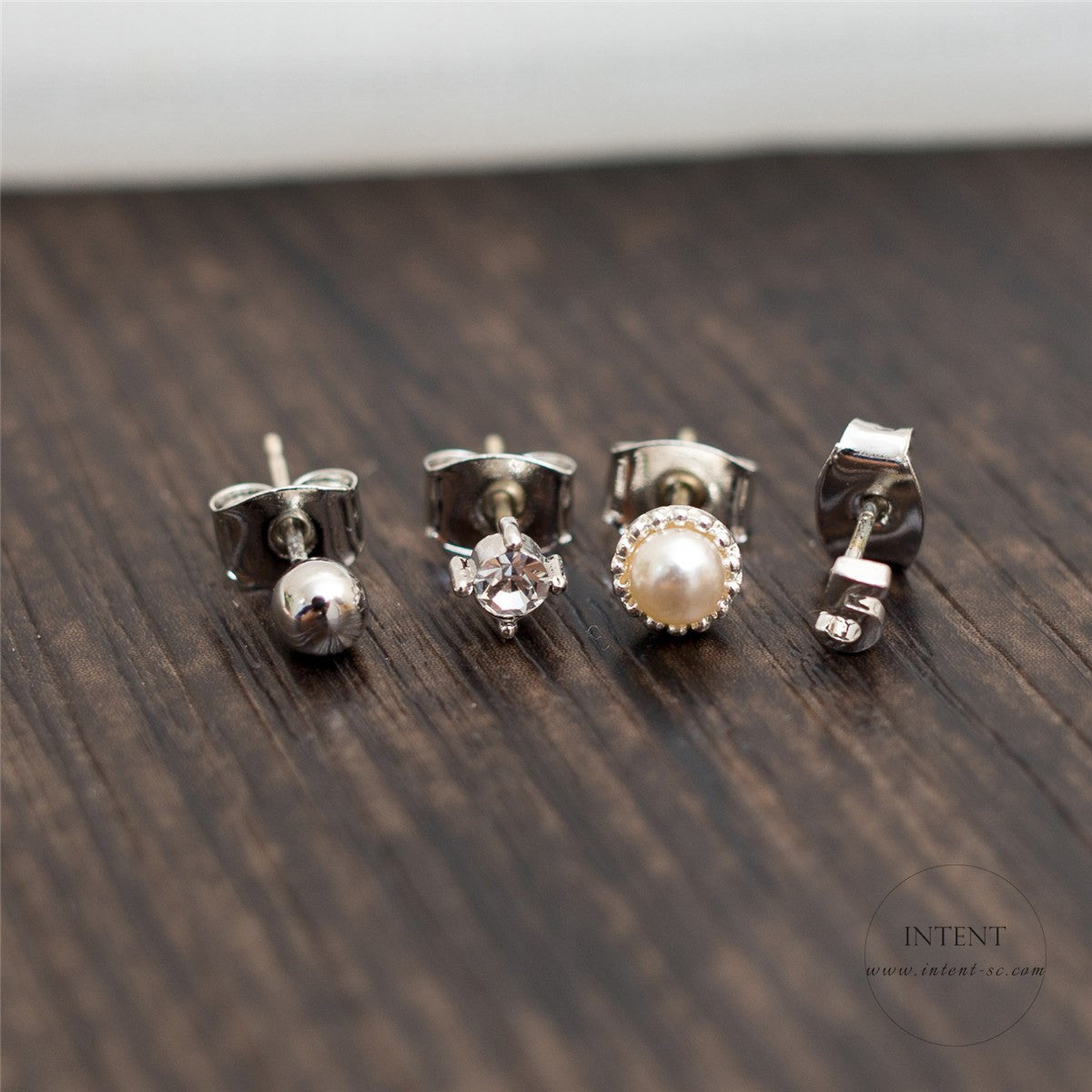 Happy Friday Earrings Set / ER8052