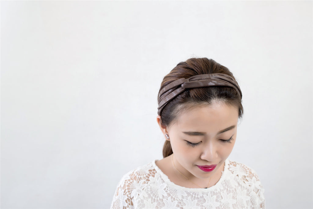 Leatherlike Side Ribbon Elastic Hairband / HA8024