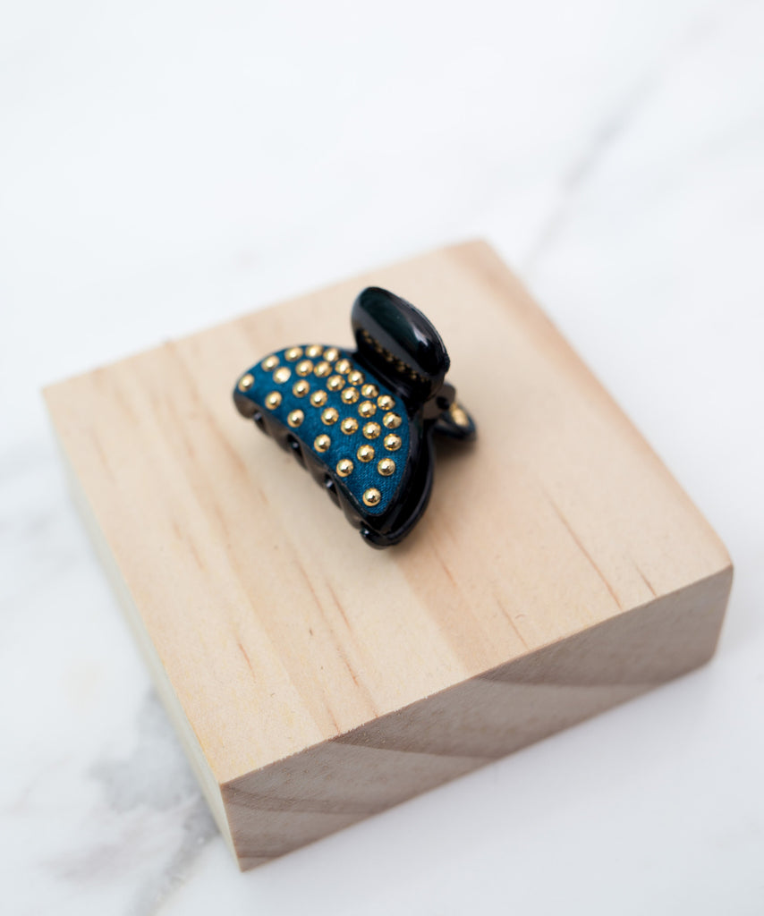 Stud Small Side Clip/ HA8042
