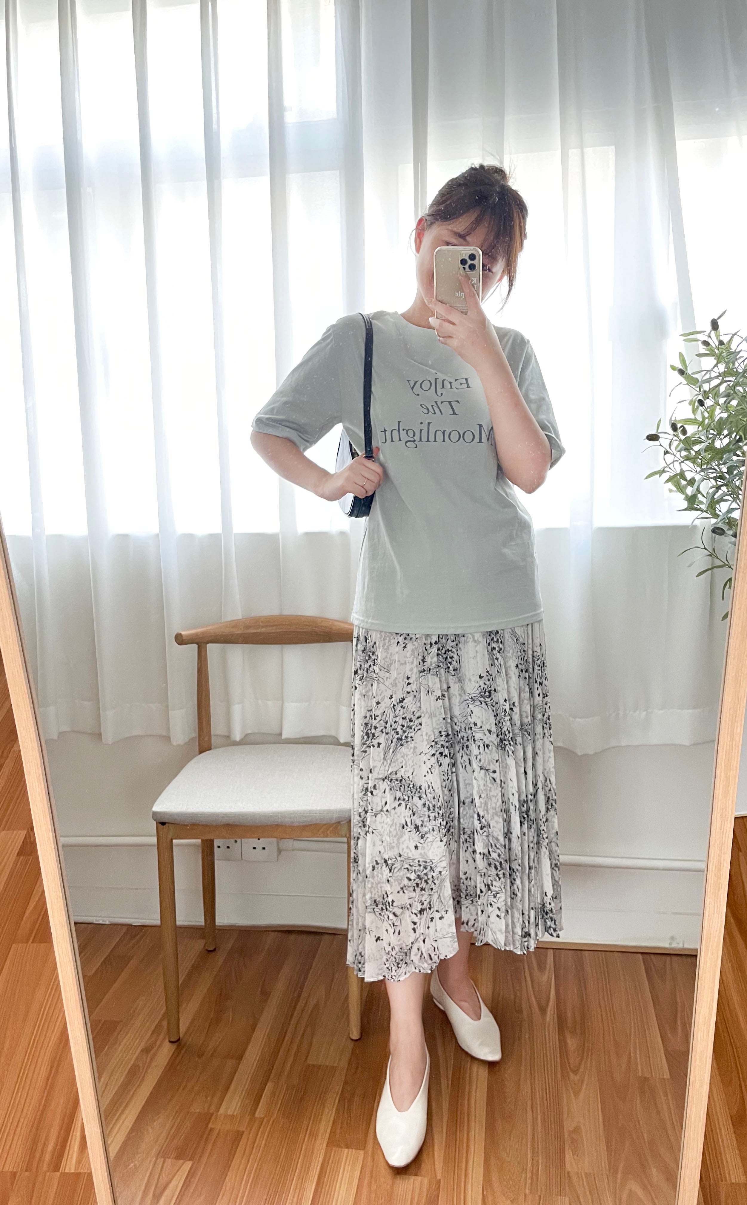 Moon Bathing 浪漫詩句文字,Tee/ TP8776 (honeydew sold out)