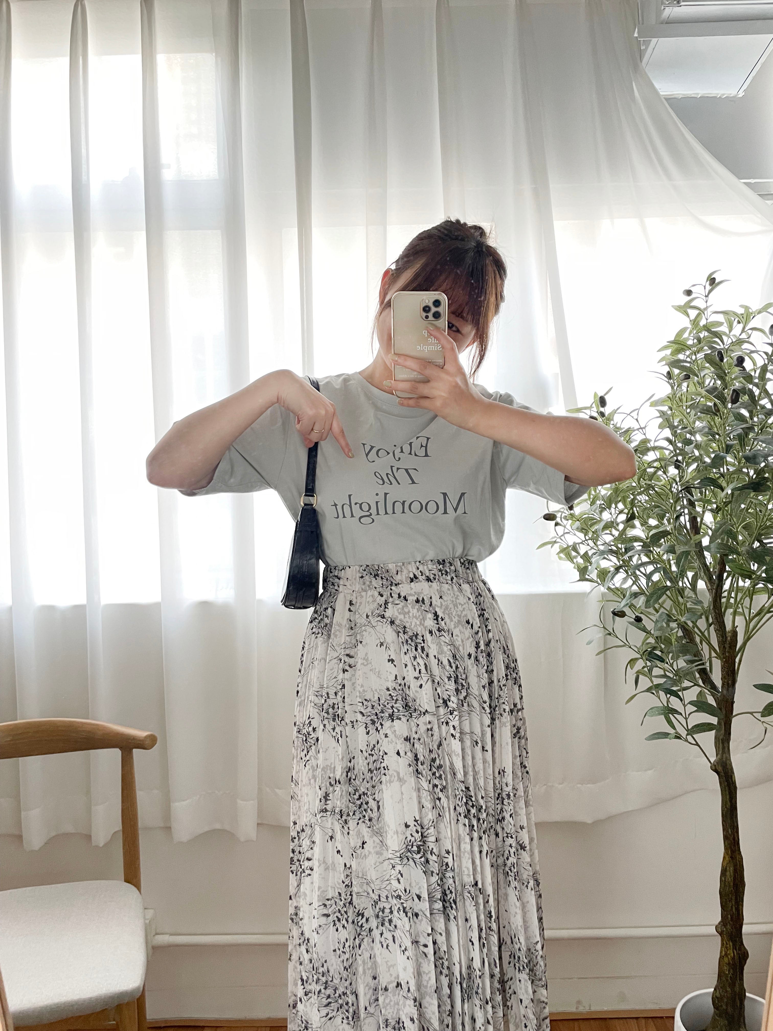 Moon Bathing 浪漫詩句文字,Tee/ TP8776 (honeydew sold out)