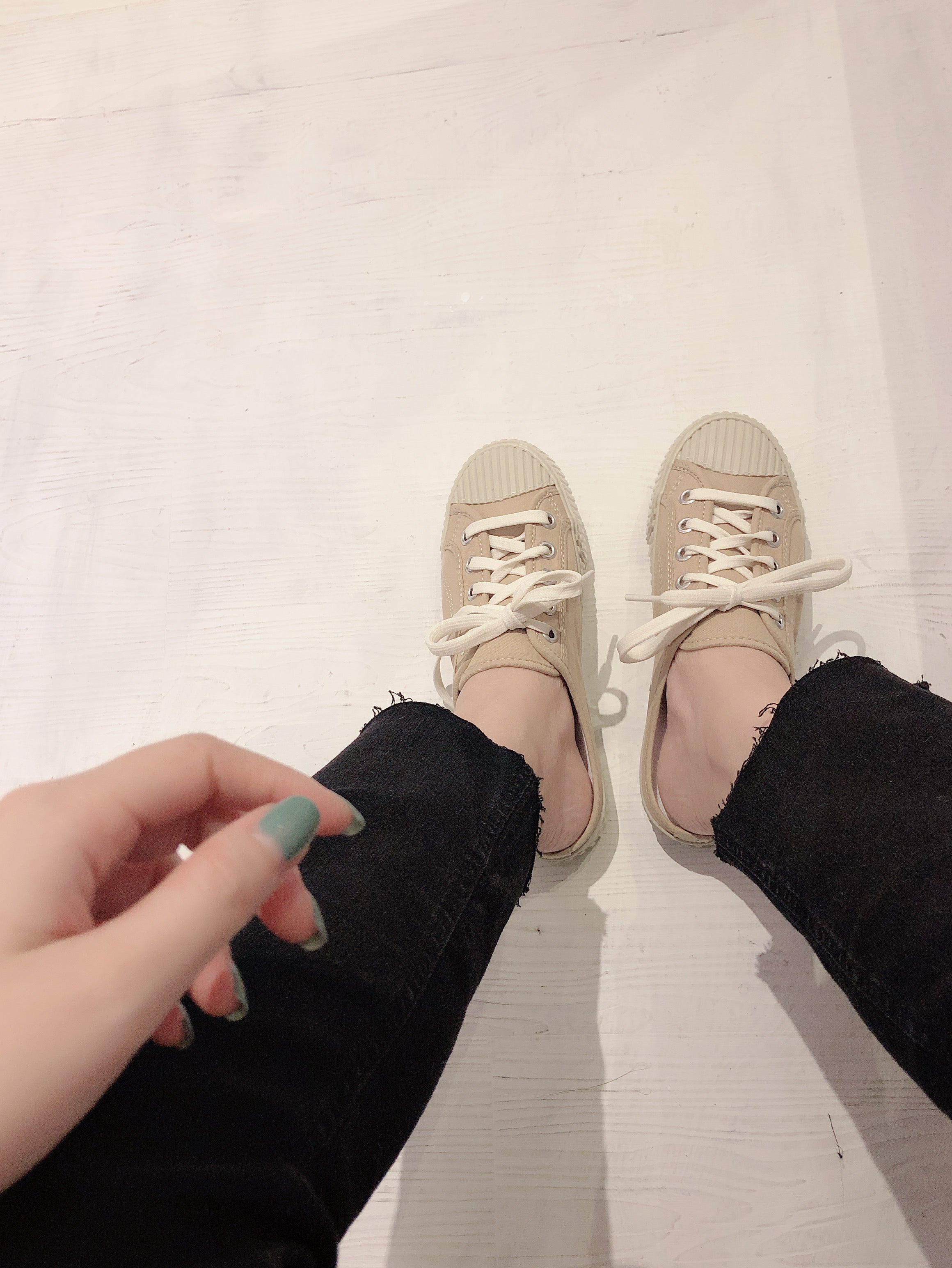 白色或奶茶色懶人鞋, Shoes/ SH8088