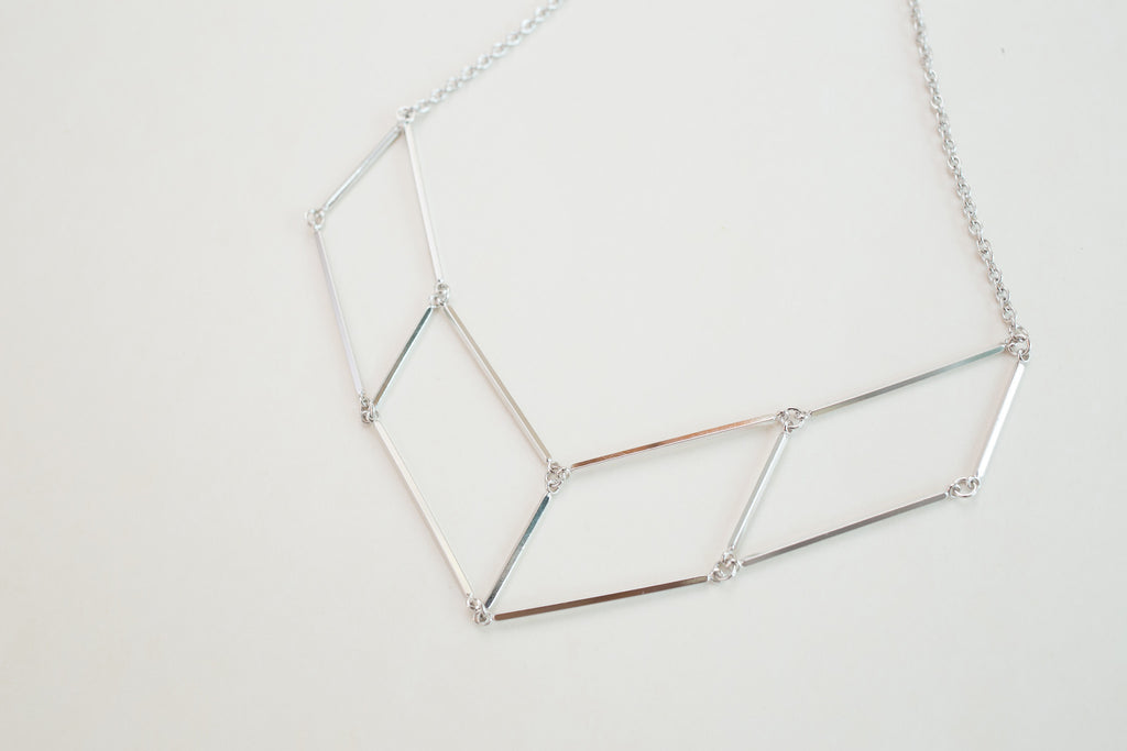Silver Plate Necklace / NL8059