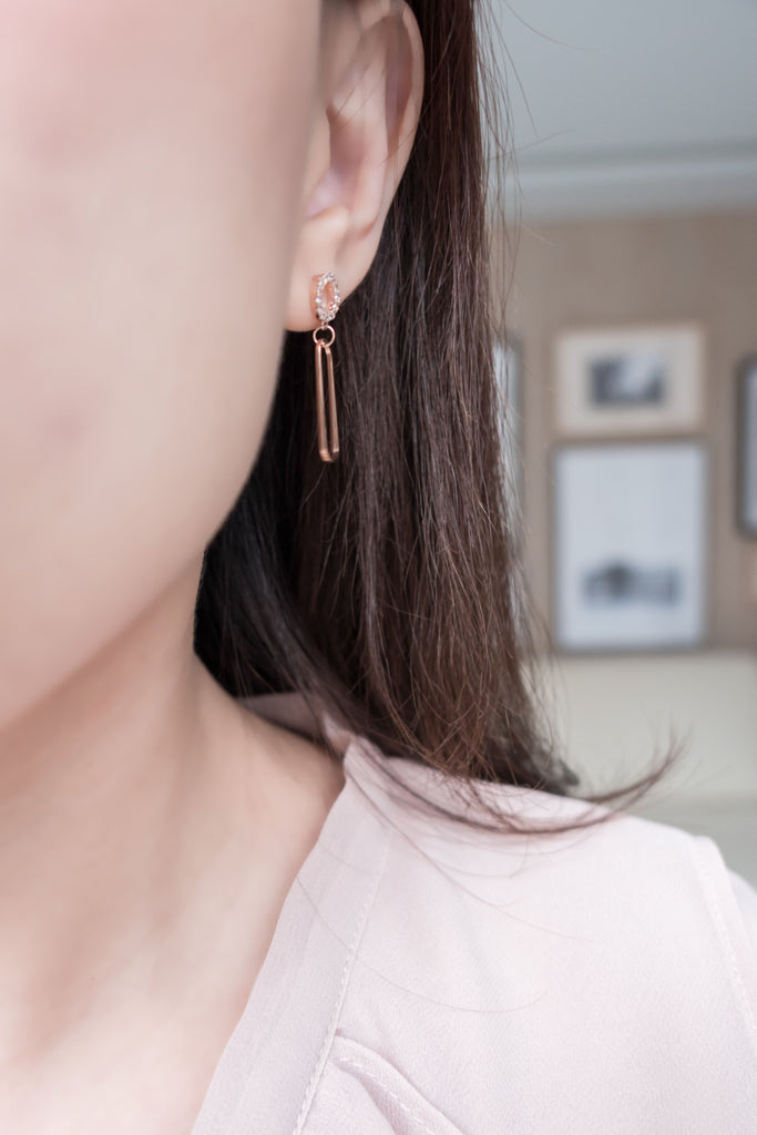 925 Crystal Oval Drop, Earrings (posts/ clips) /ER8292