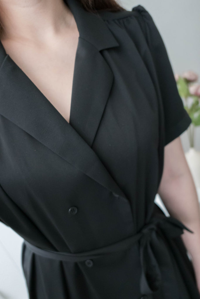 Simple Elegant 舒適質感優雅小細領雙排鈕顯瘦, Dress/ DS8844