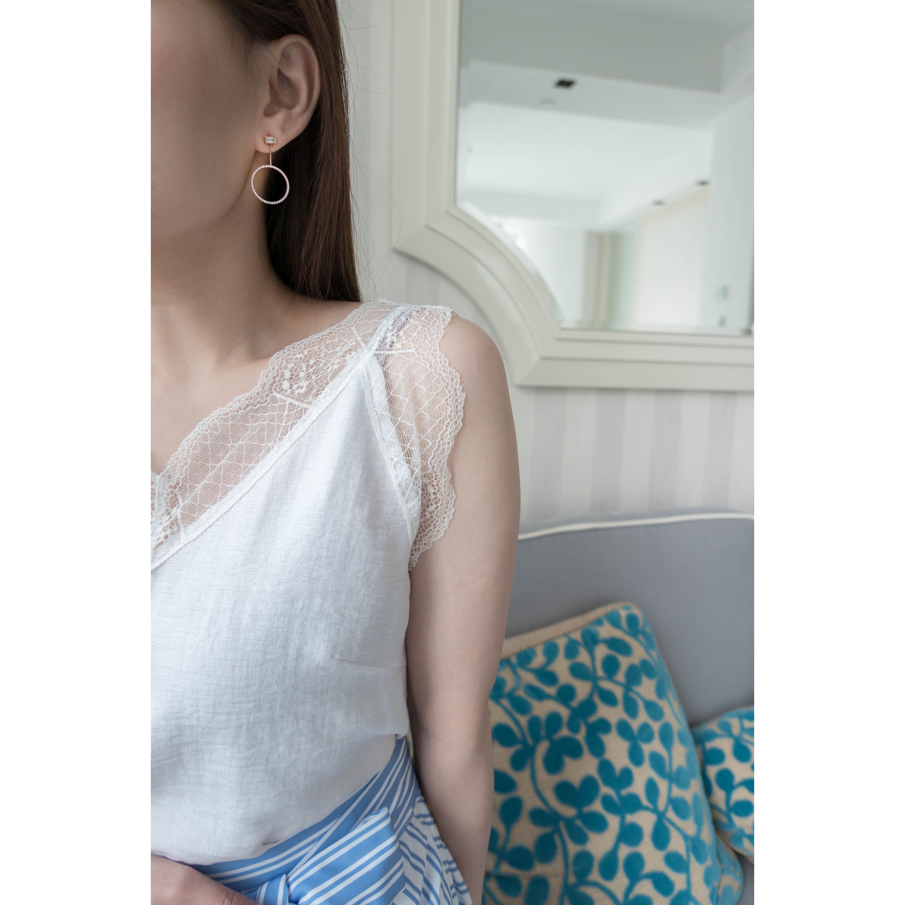 Crystal Loop, Earrings/ ER8315