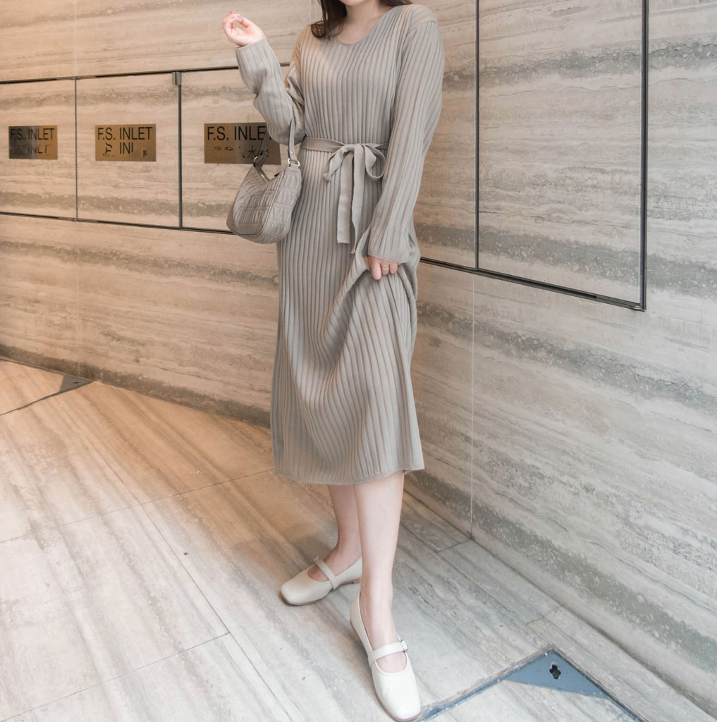 Anden 柔軟彈性寬鬆修腰直紋裙, Dress/ DS8935