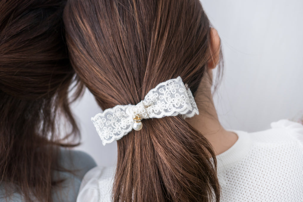 Lace, Banana Clip/ HA8073