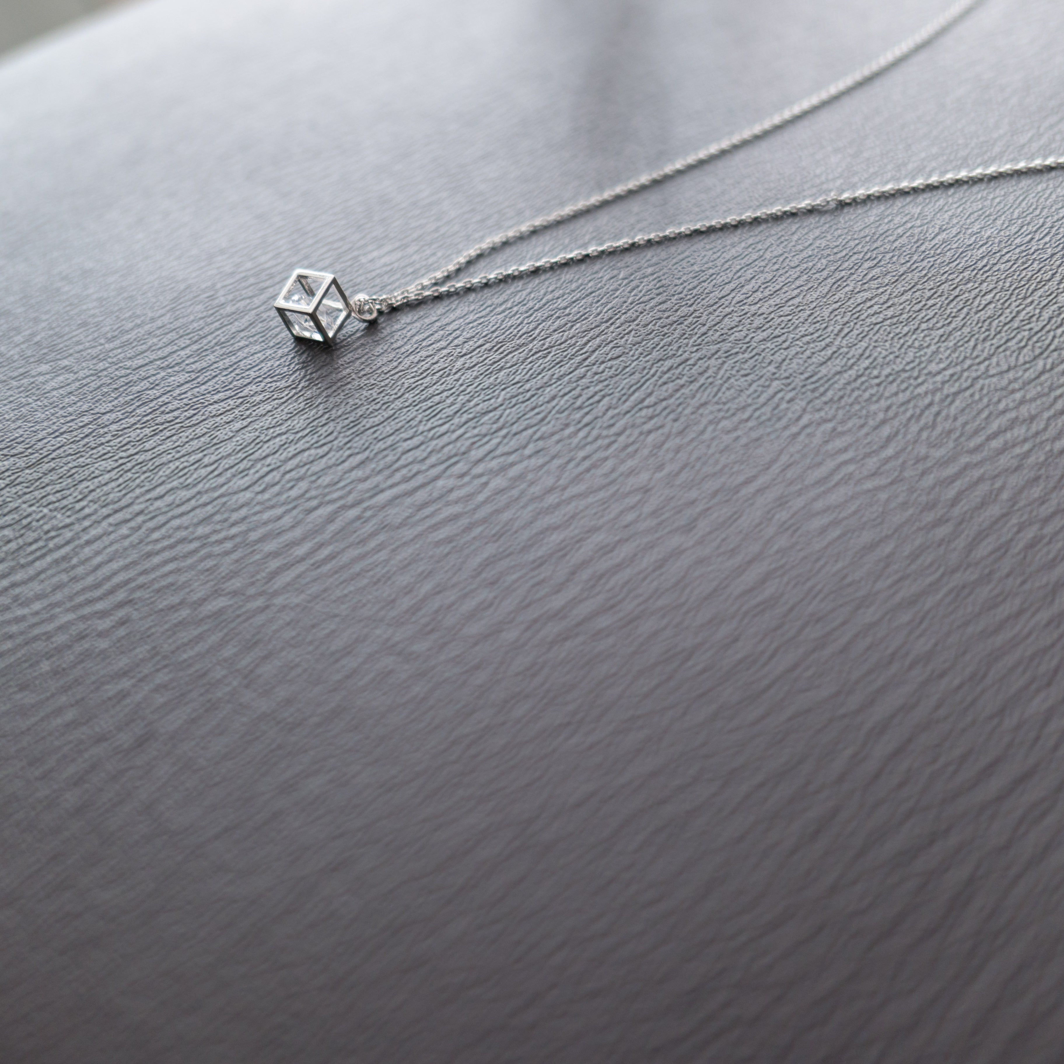 My Magic Cube, Necklace/ NL8120