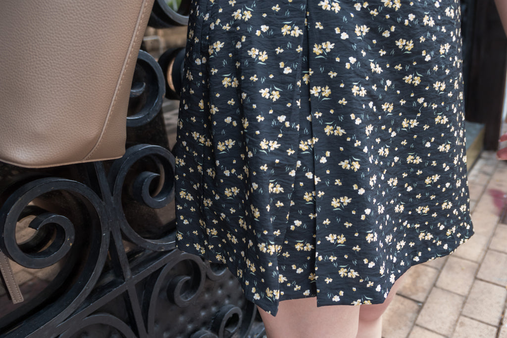 Sea Flower 水彩小碎花車褶顯瘦散形裙褲, Skirt Pants/ SK8596 (white sold out)