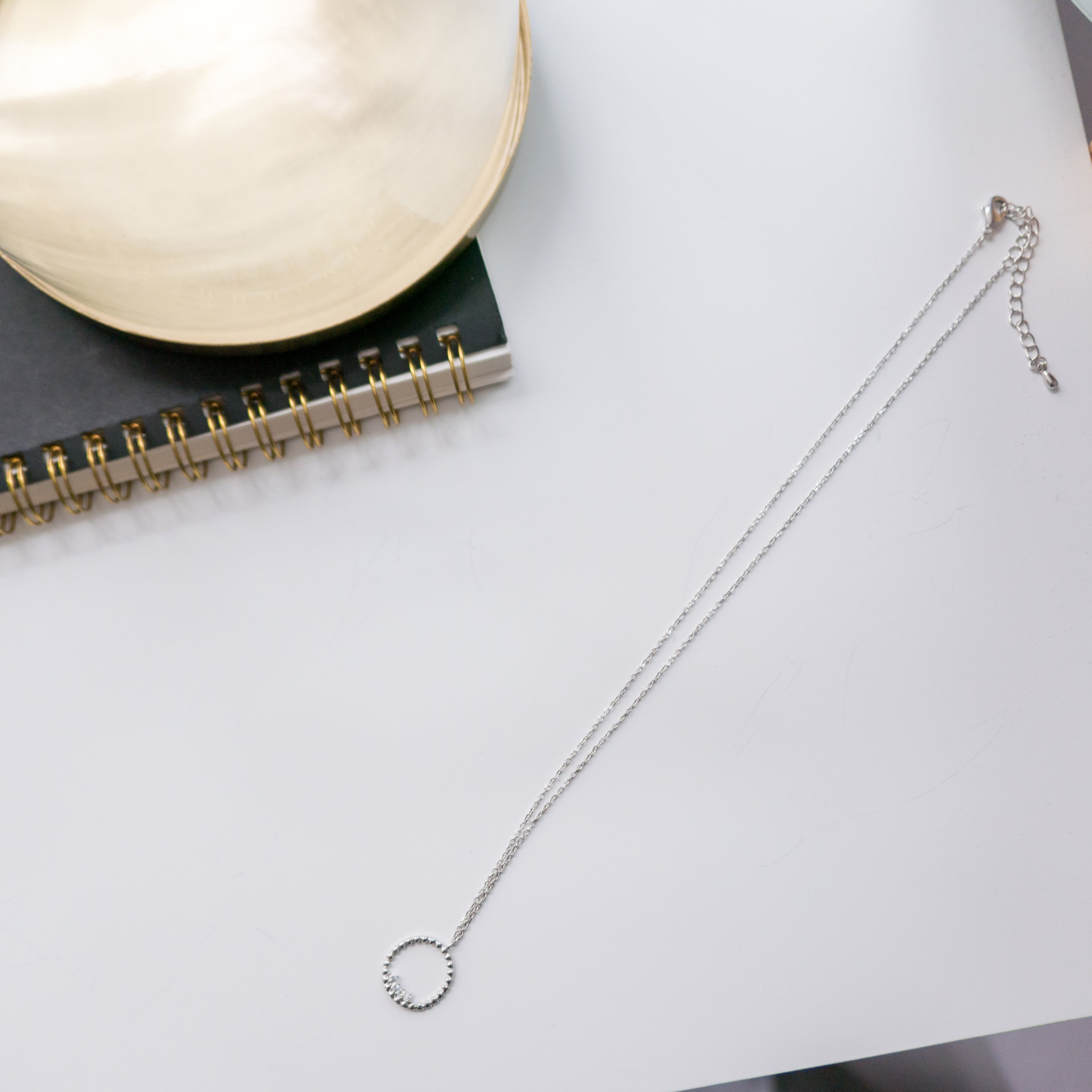 scene loop, Necklace/ NL8119