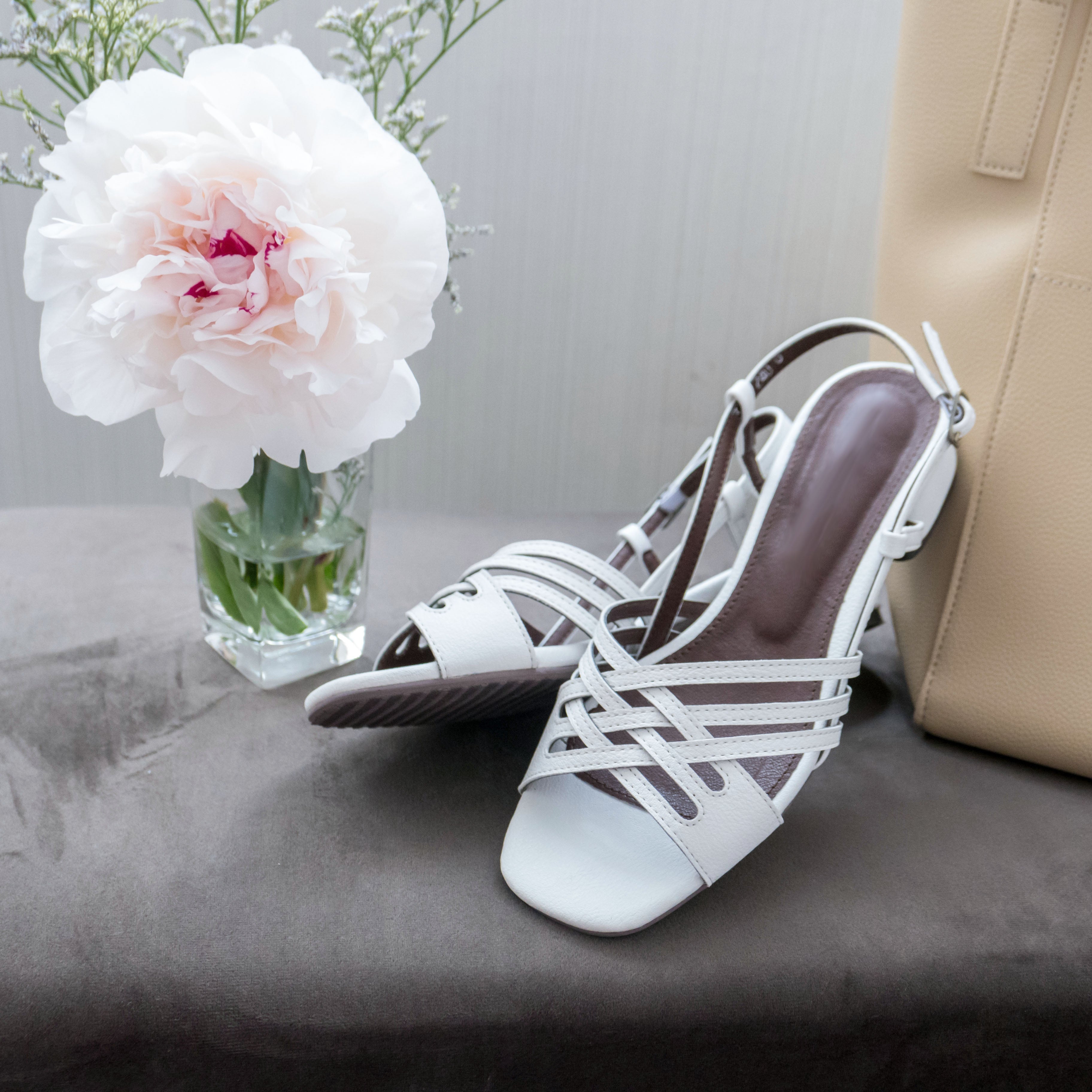 Lady Summer 白色氣質織帶涼鞋, Shoes/ SH8064