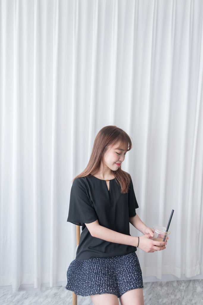 Navy Floral 細百褶小波浪裙擺裙褲, Skirt/ SK8612