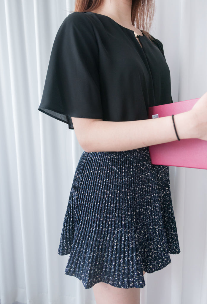Navy Floral 細百褶小波浪裙擺裙褲, Skirt/ SK8612
