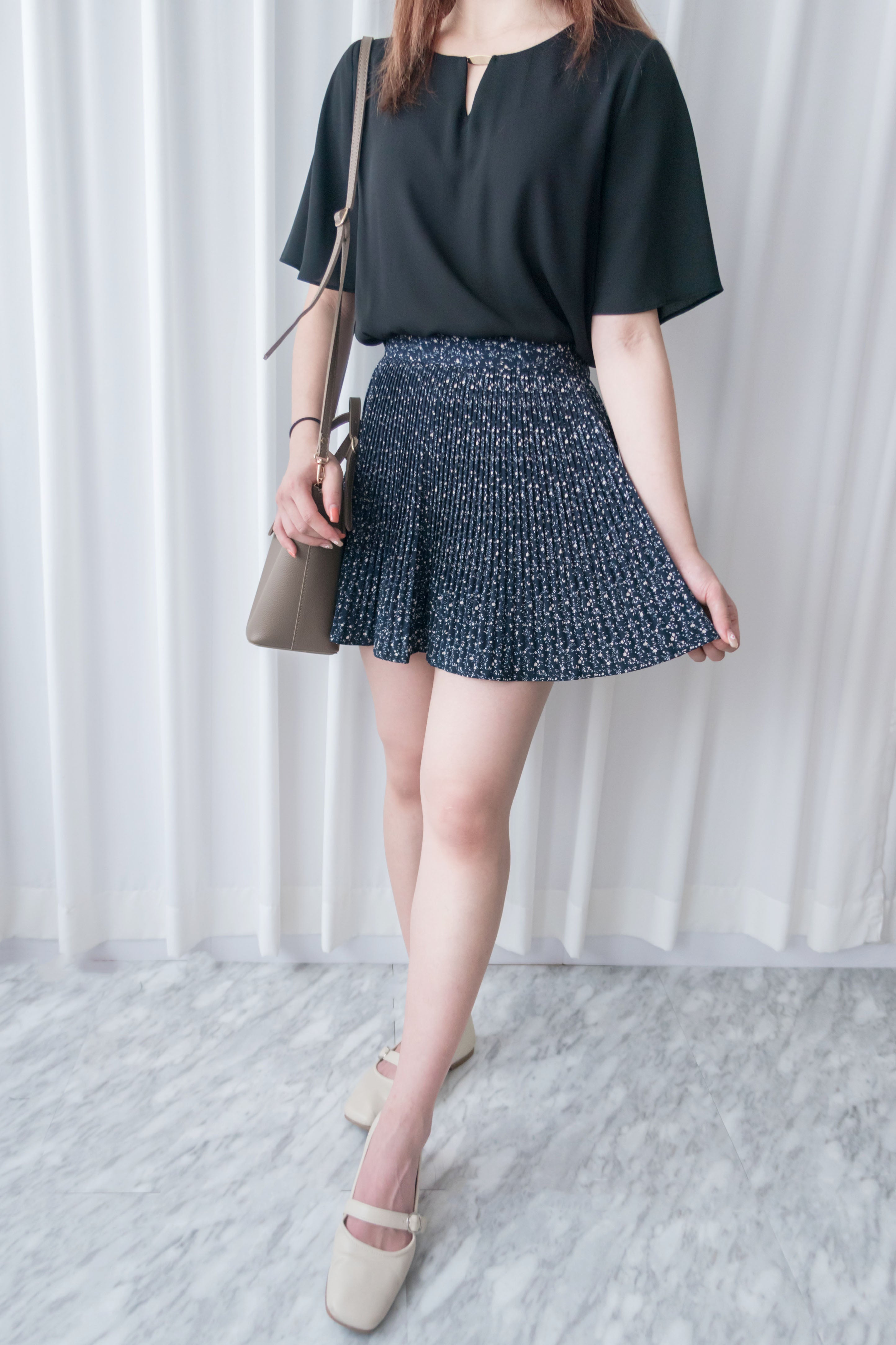 Navy Floral 細百褶小波浪裙擺裙褲, Skirt/ SK8612