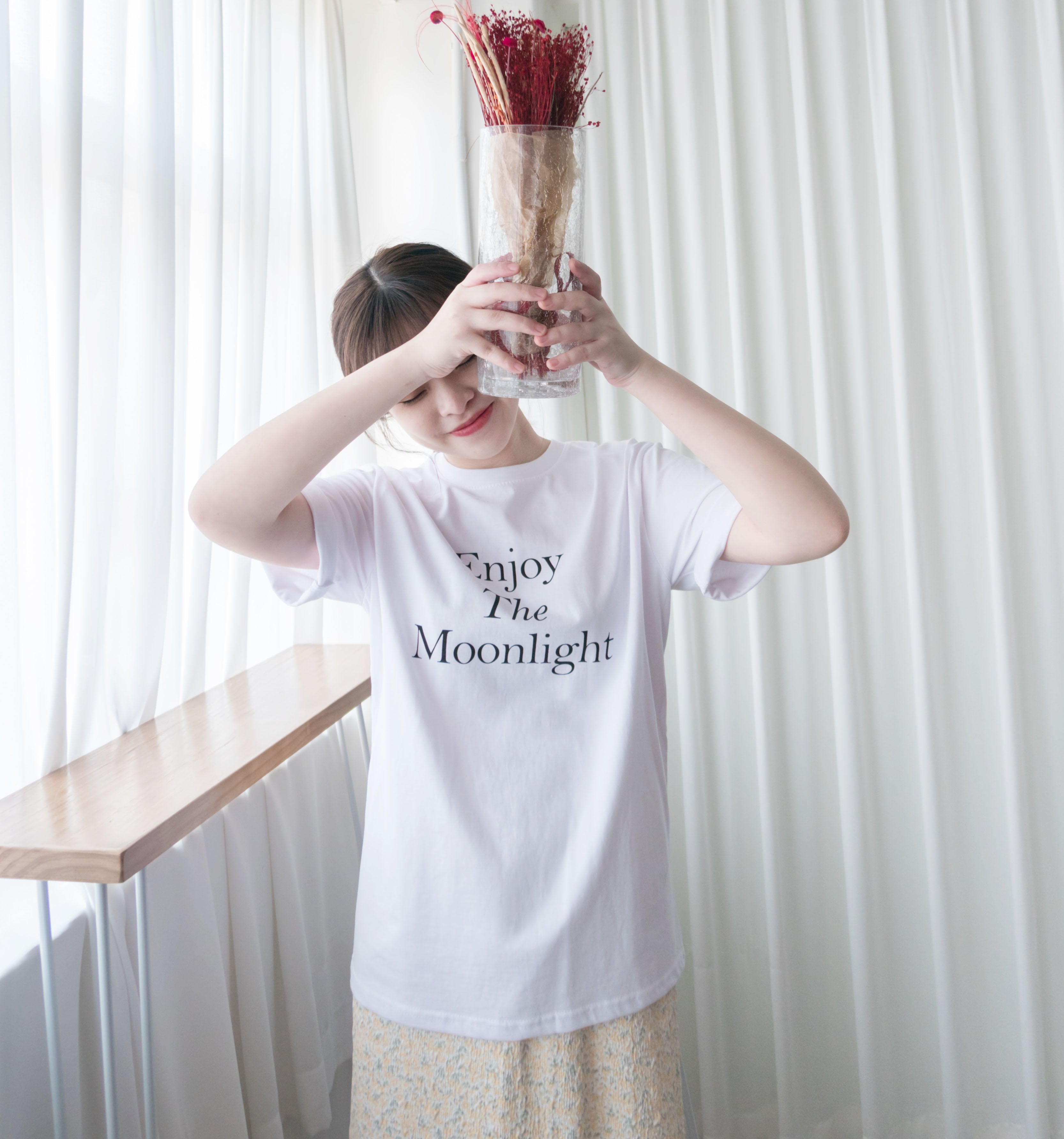 Moon Bathing 浪漫詩句文字,Tee/ TP8776 (honeydew sold out)