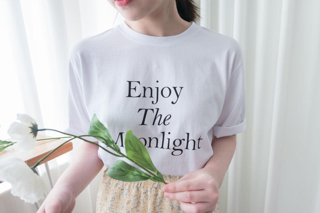 Moon Bathing 浪漫詩句文字,Tee/ TP8776 (honeydew sold out)