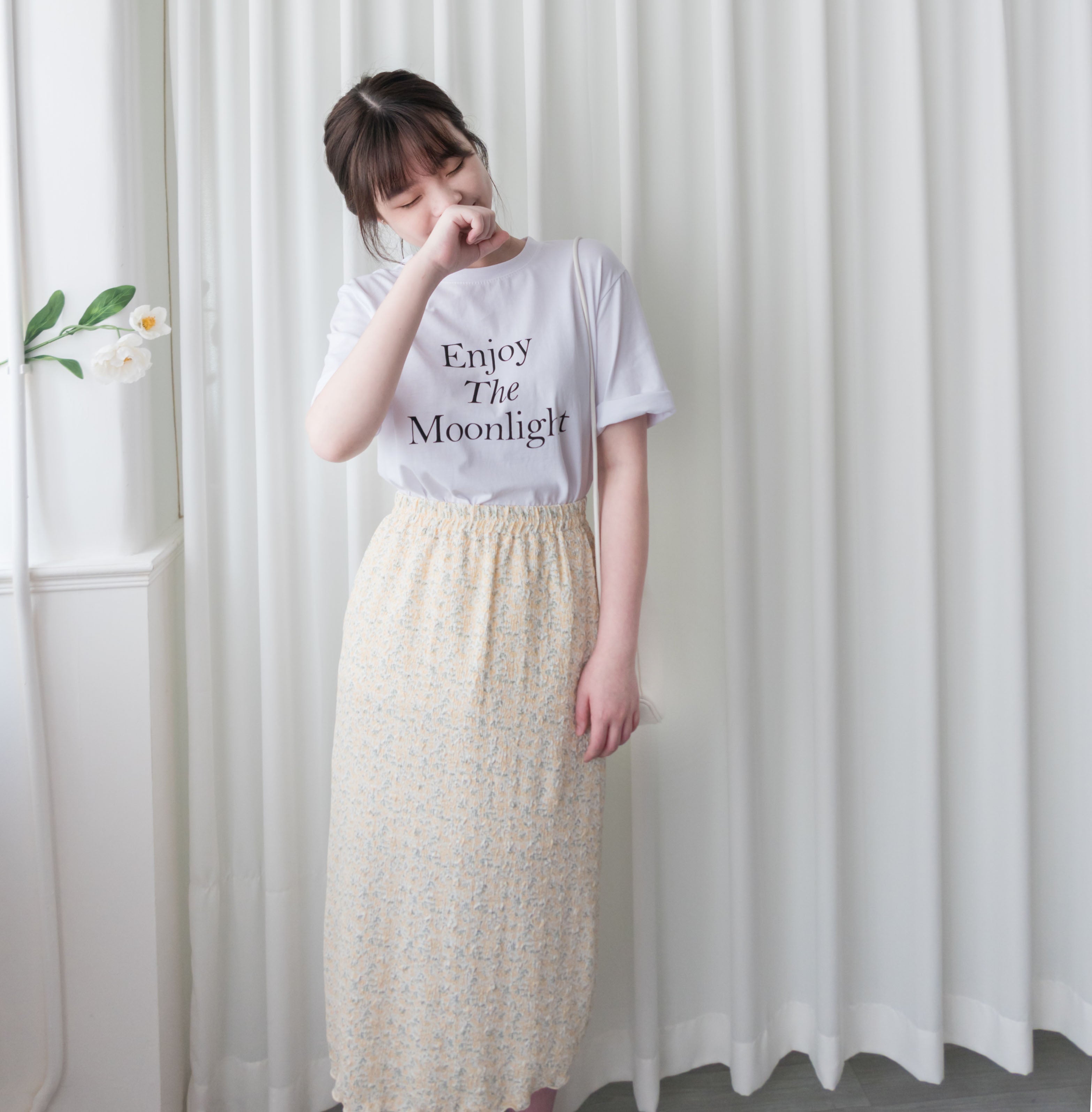 Moon Bathing 浪漫詩句文字,Tee/ TP8776 (honeydew sold out)