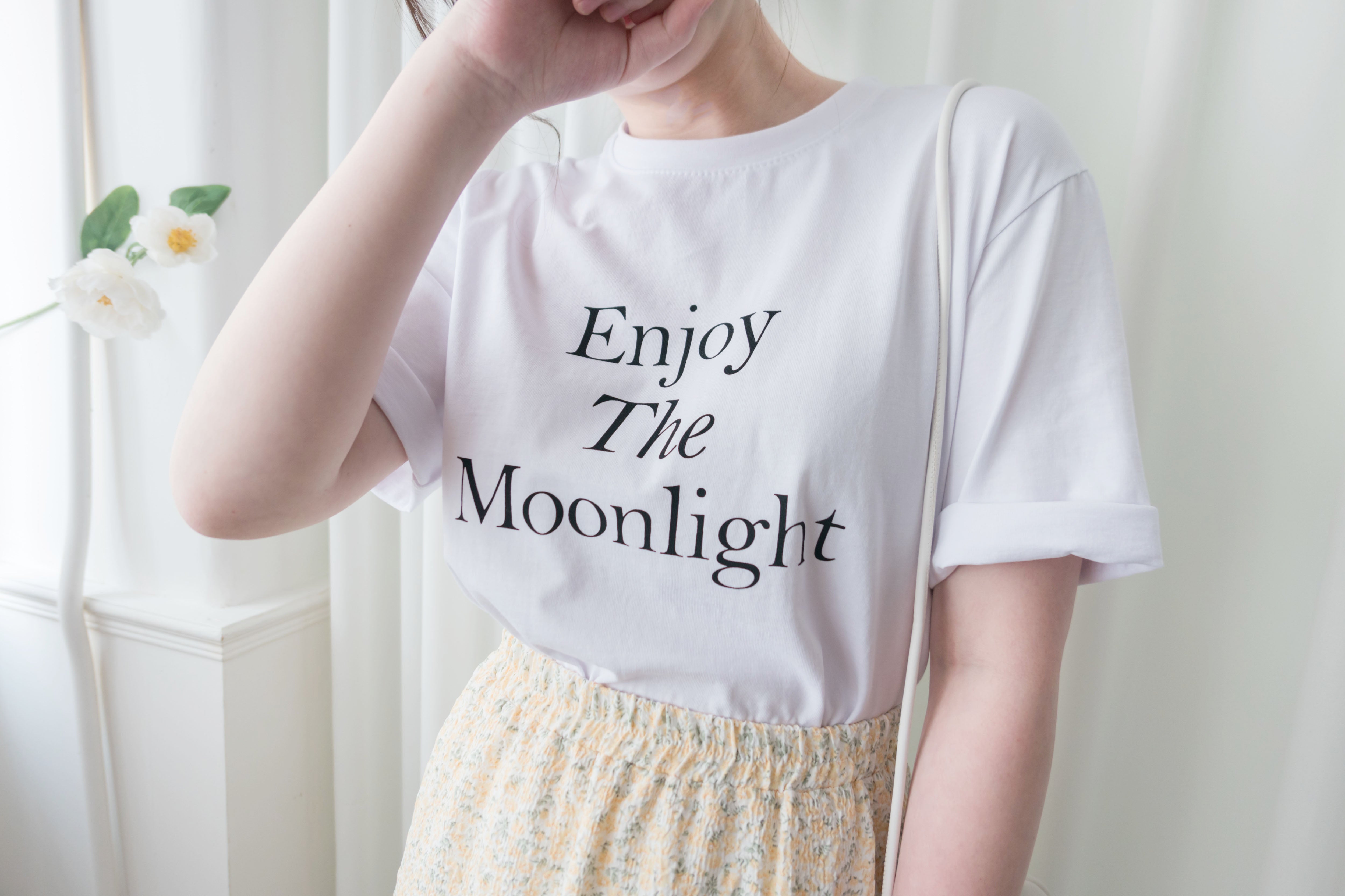 Moon Bathing 浪漫詩句文字,Tee/ TP8776 (honeydew sold out)
