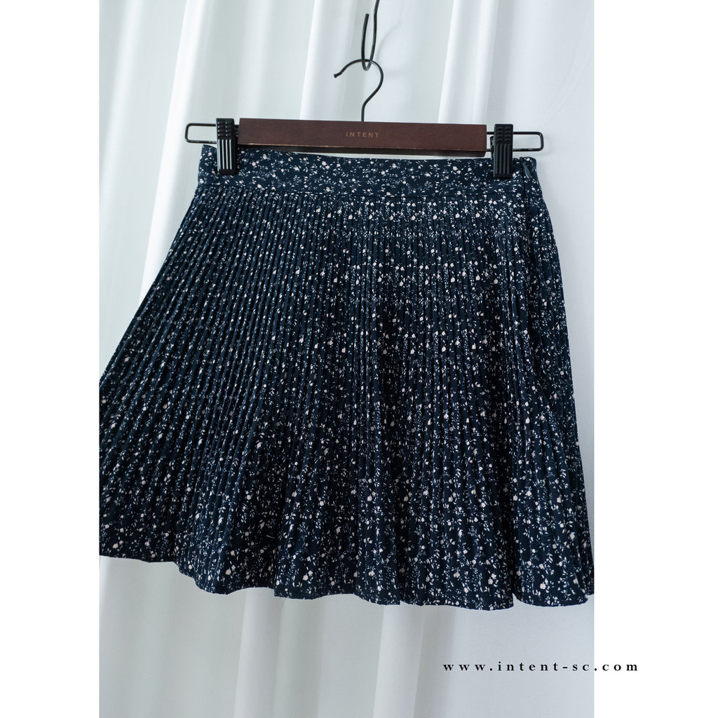 Navy Floral 細百褶小波浪裙擺裙褲, Skirt/ SK8612