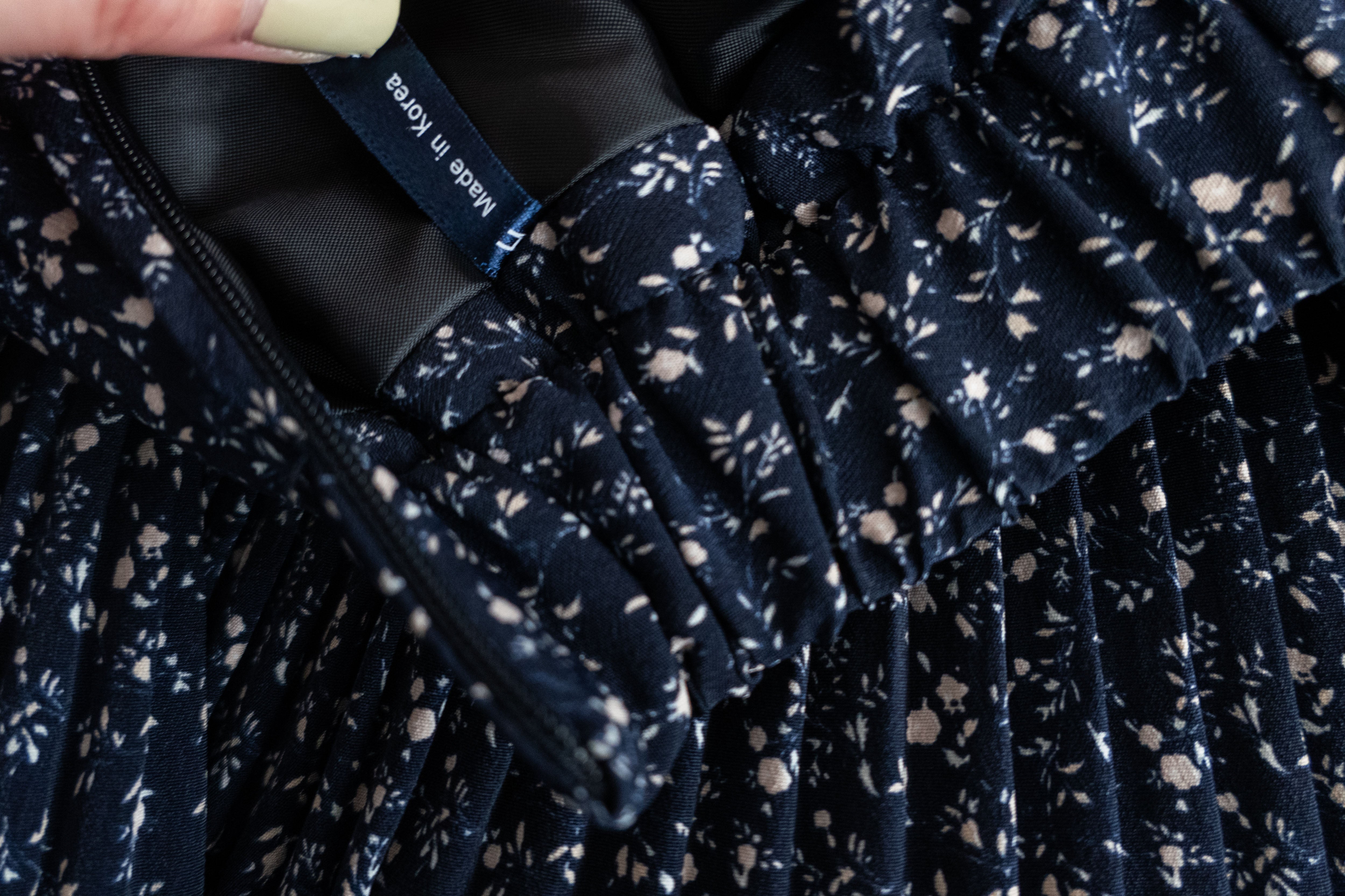 Navy Floral 細百褶小波浪裙擺裙褲, Skirt/ SK8612