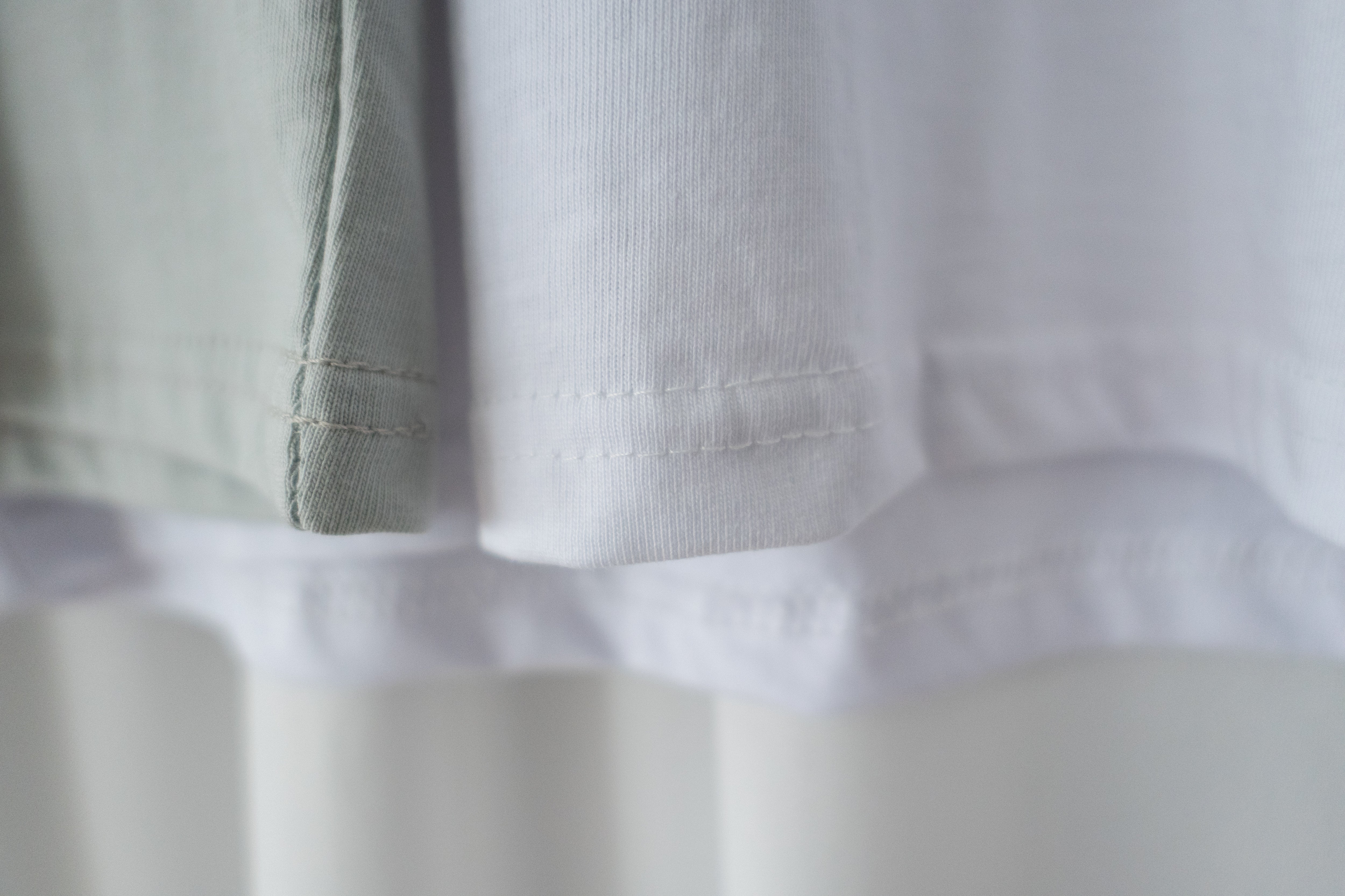 Moon Bathing 浪漫詩句文字,Tee/ TP8776 (honeydew sold out)