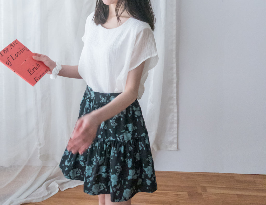 Lisianthus 黑色線條桔梗雙層傘裙(褲裡), Skirt/ SK8629