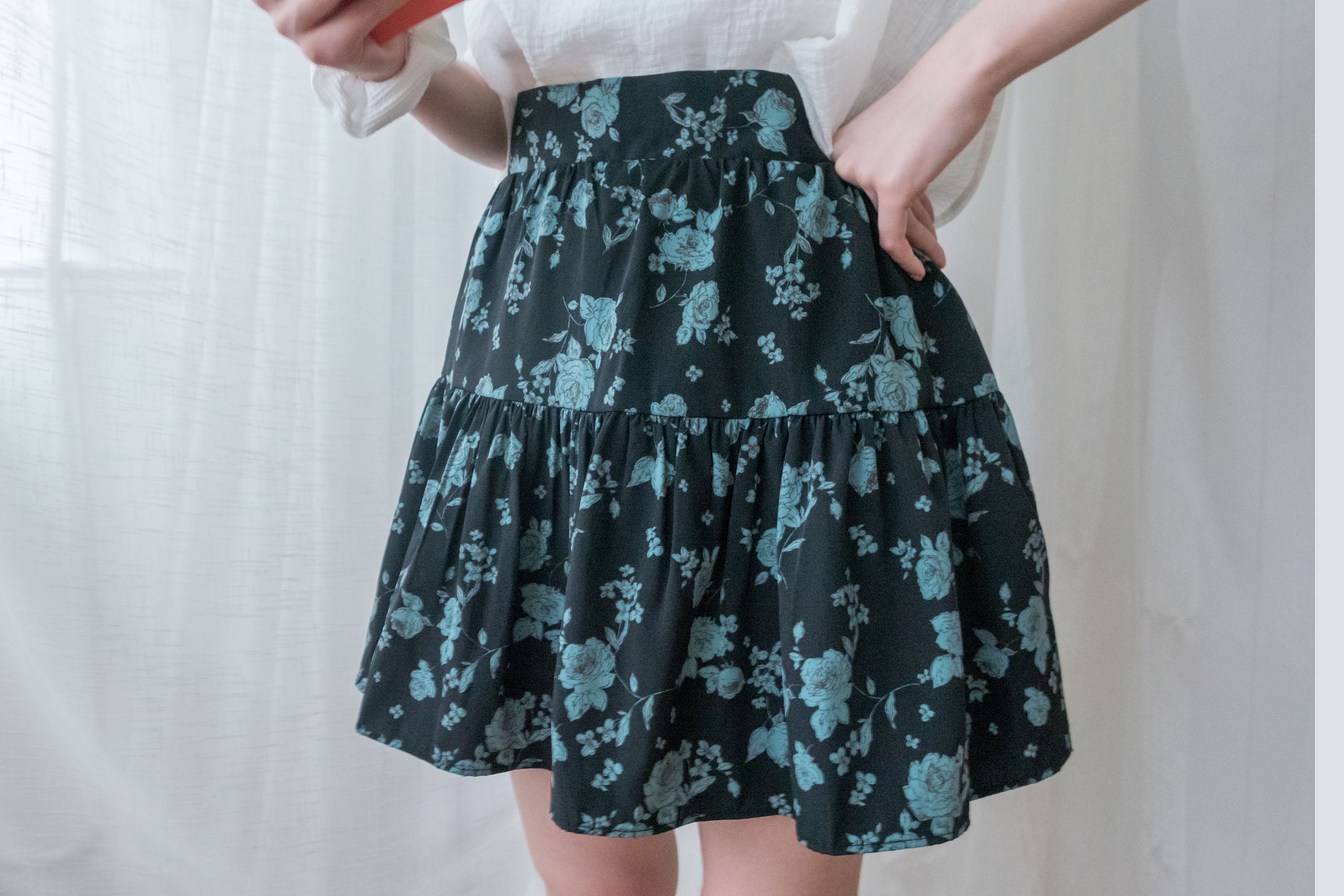 Lisianthus 黑色線條桔梗雙層傘裙(褲裡), Skirt/ SK8629