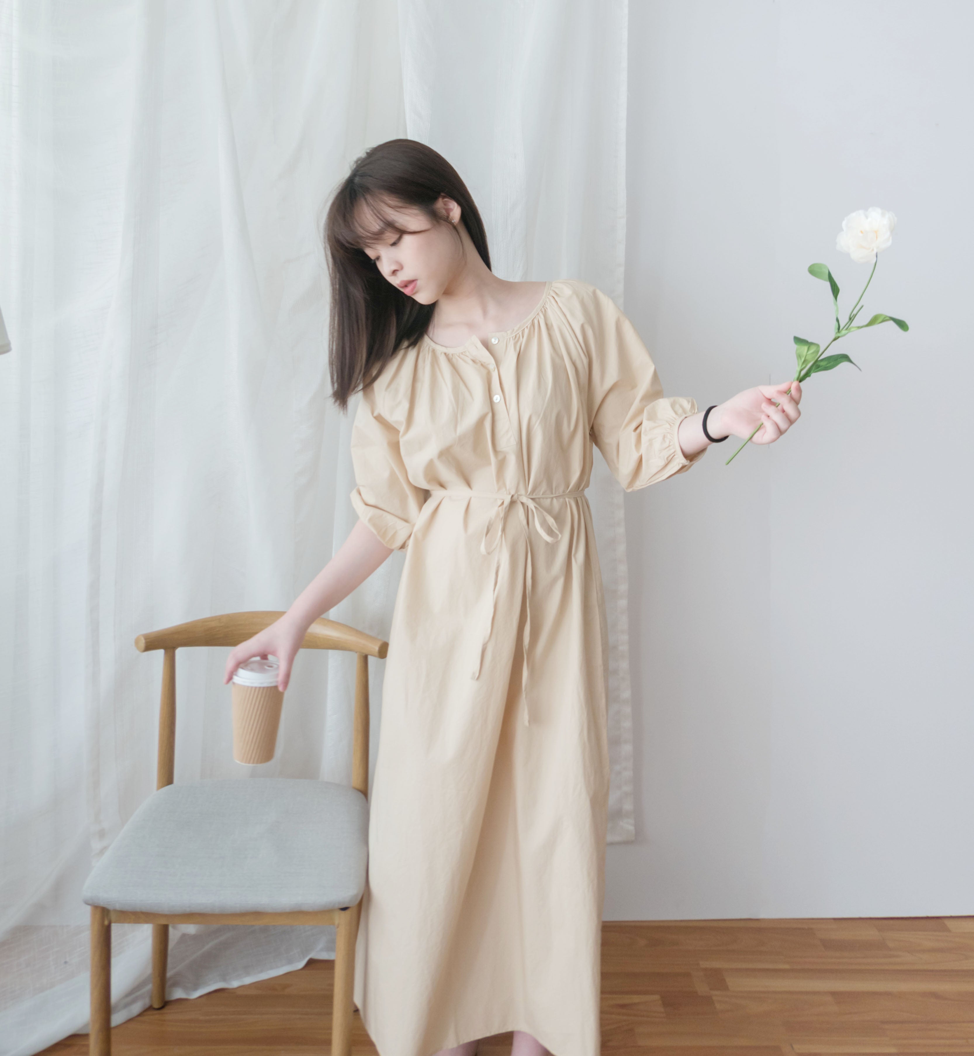 Fall in... 淺杏色車皺開圓領修腰, Dress/ DS9100