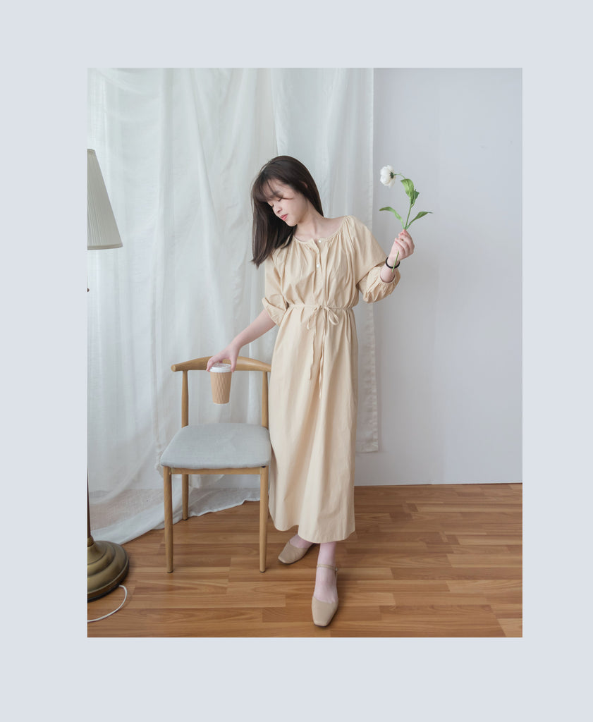 Fall in... 淺杏色車皺開圓領修腰, Dress/ DS9100
