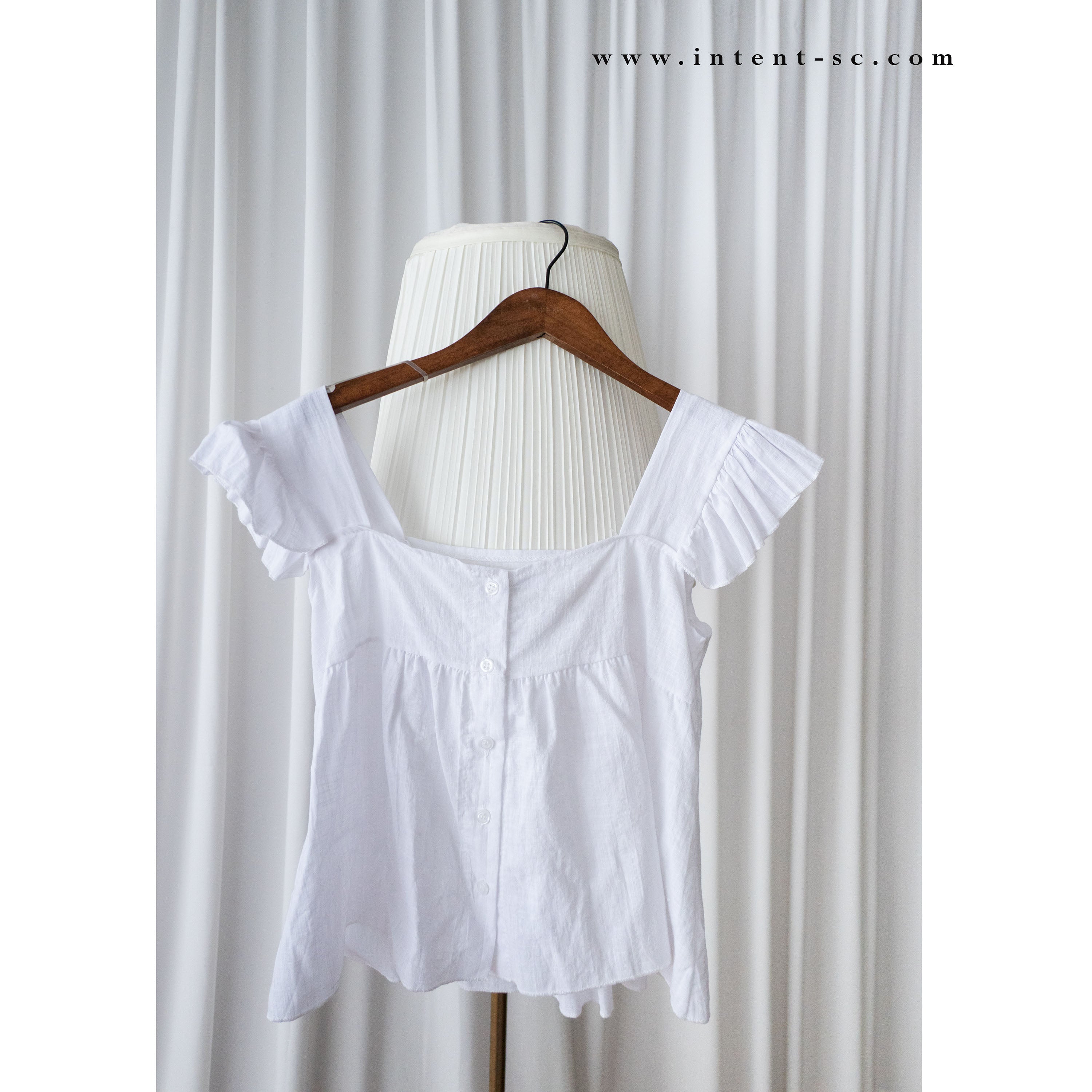 Ruffle 方領小袖高腰線, Blouse/ BU8831 (white sold out)
