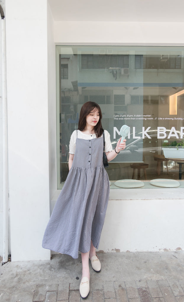 Check 飄逸格子假修腰口袋吊帶裙, Dress/ DS9102