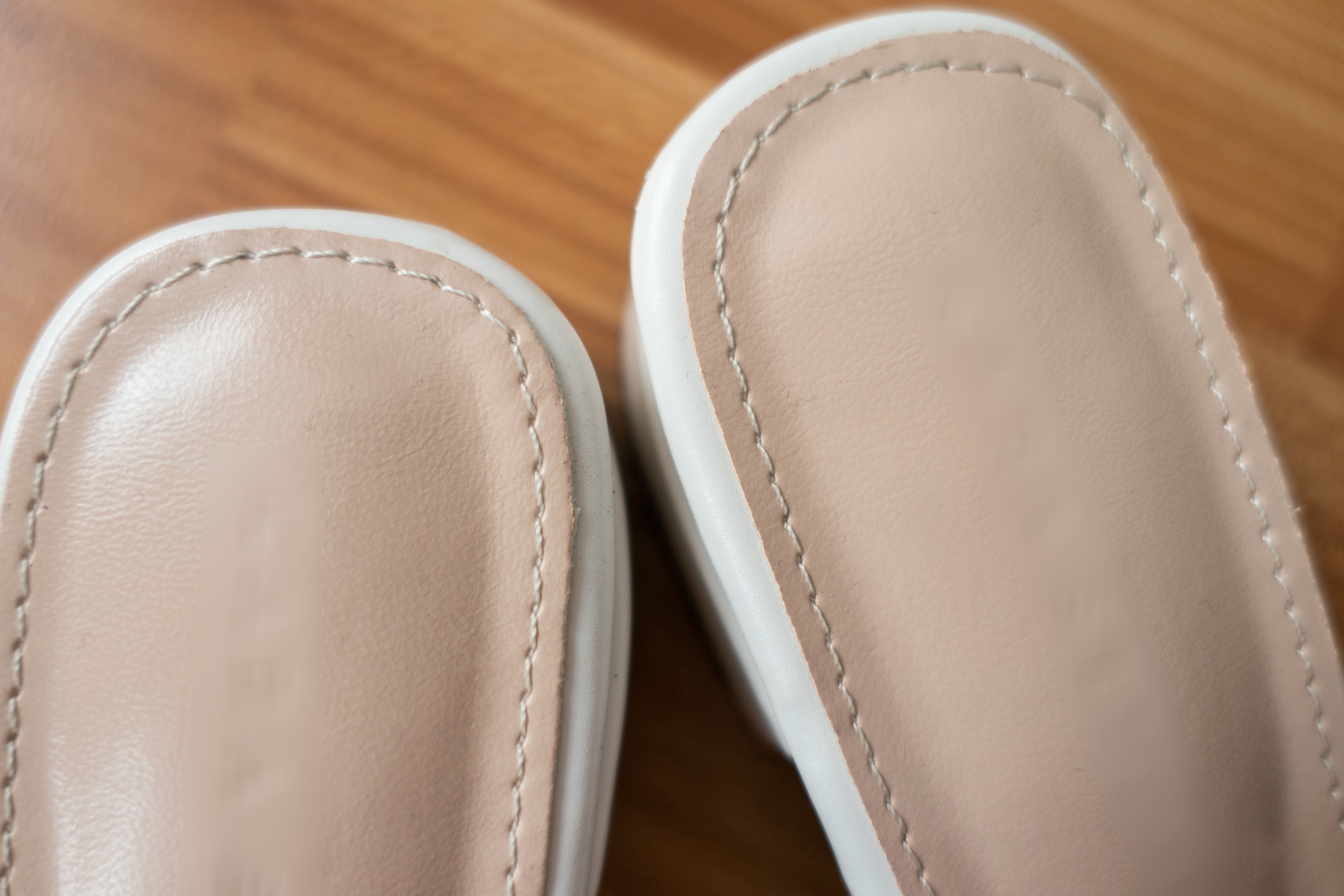 gold plug 白色金扣, Loafer mule/ SH8118