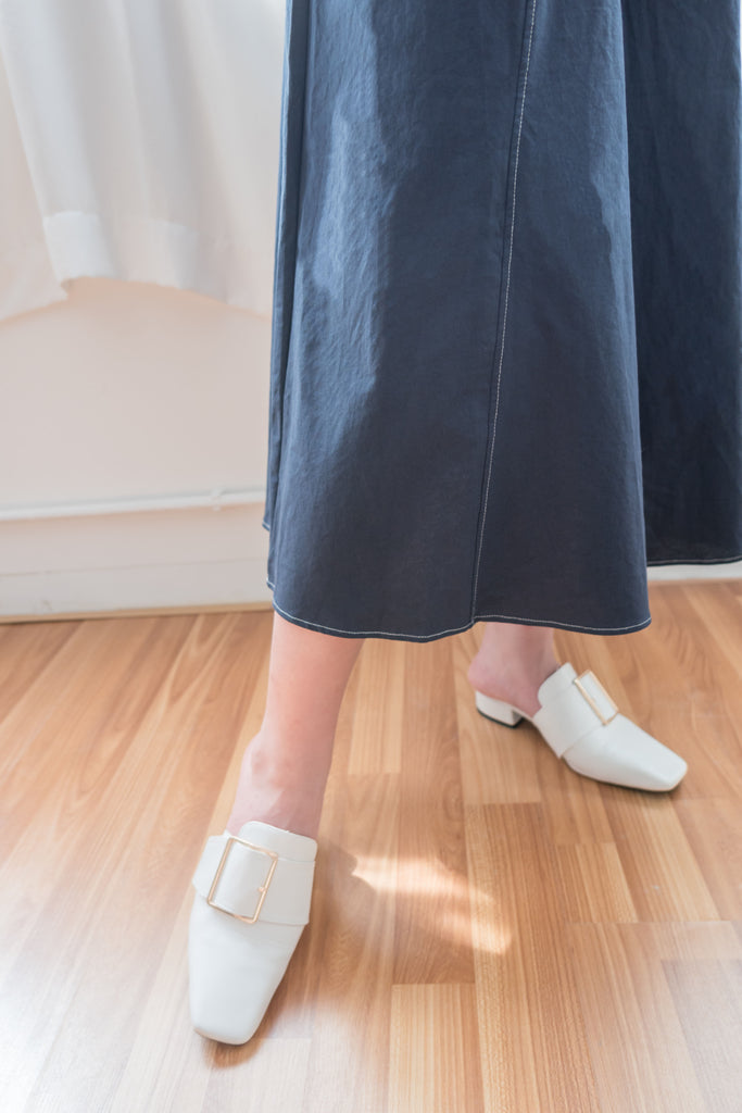 gold plug 白色金扣, Loafer mule/ SH8118