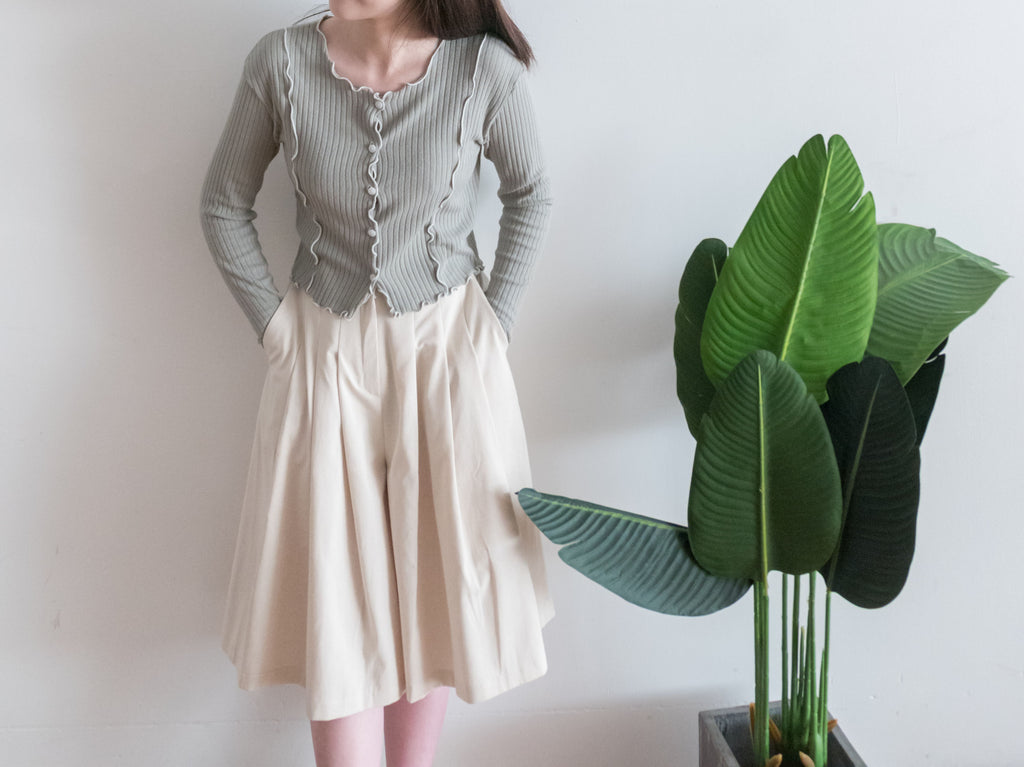 Oatmeal 燕麥點點修腰線闊裙褲, Skirt Pants/ SK8642